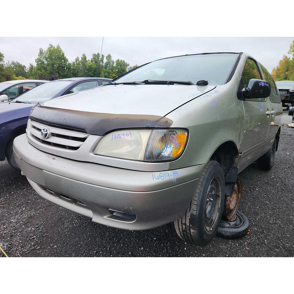 TOYOTA SIENNA 2001