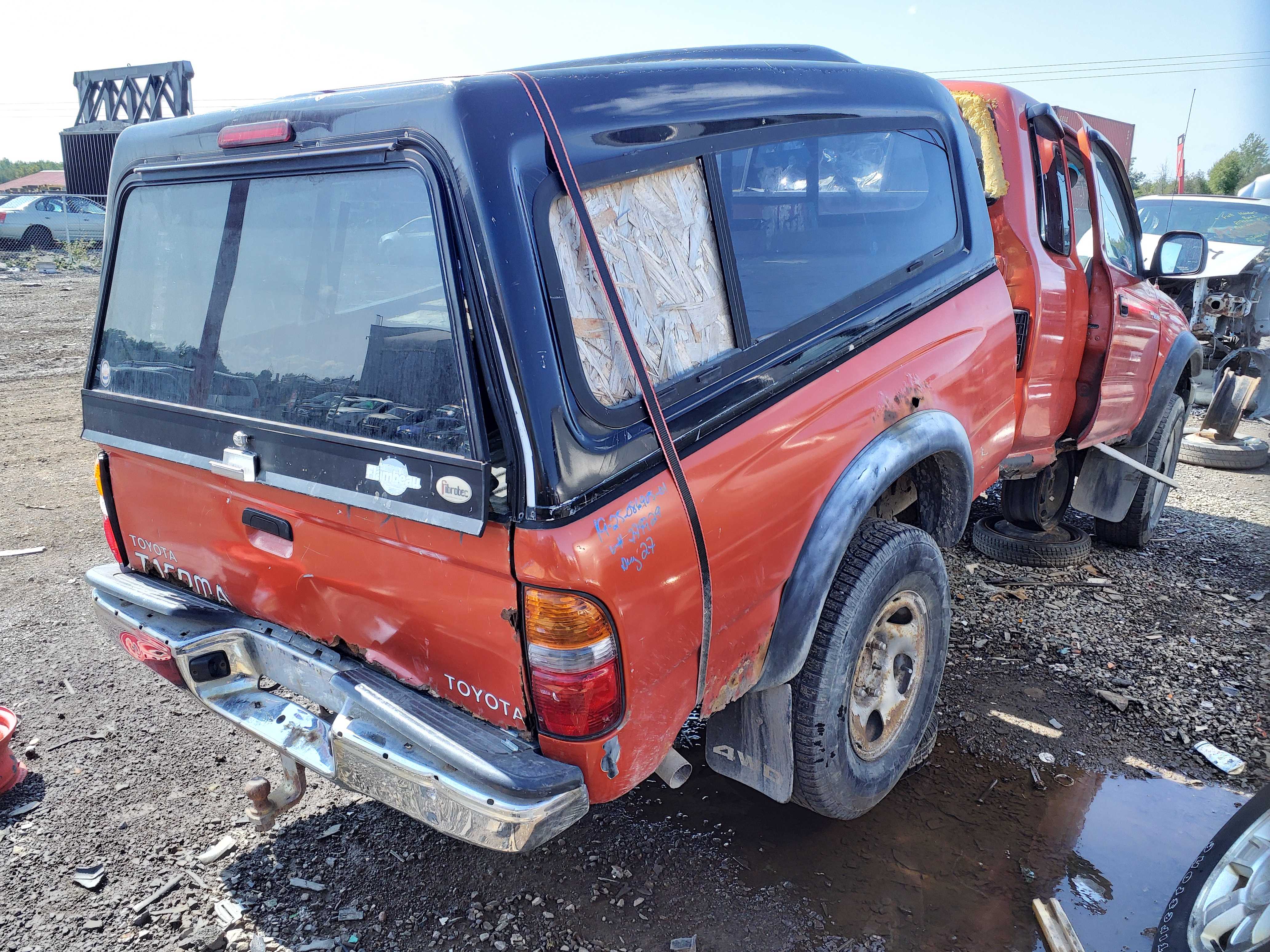 TOYOTA TACOMA 2001