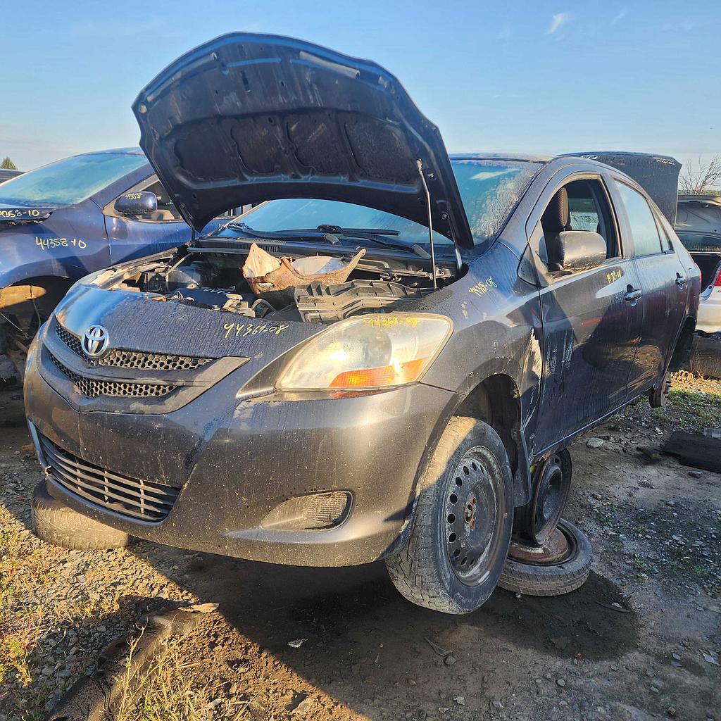 TOYOTA YARIS 2008