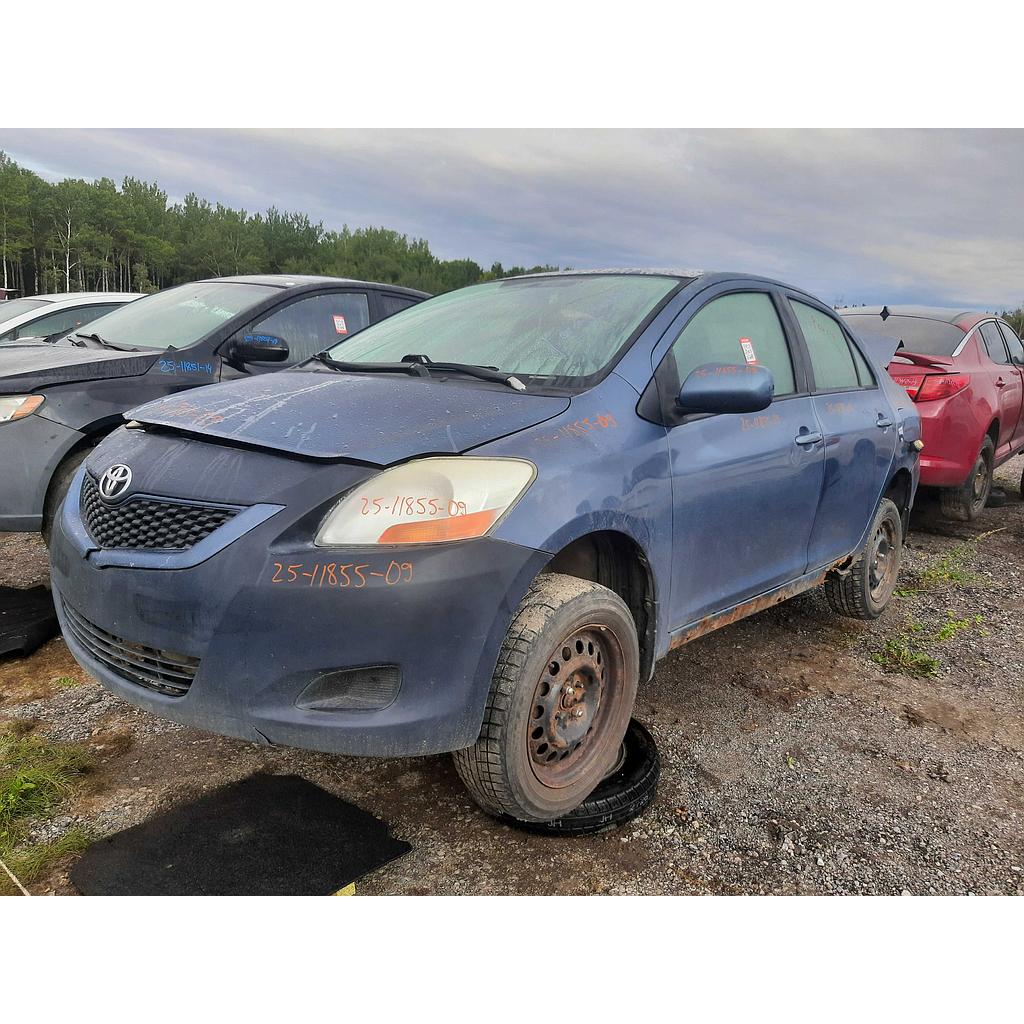TOYOTA YARIS 2009