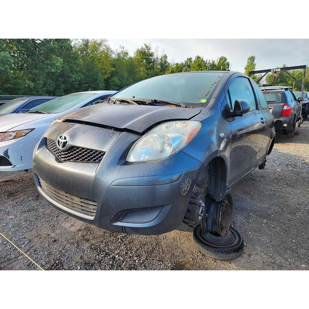 TOYOTA YARIS 2009