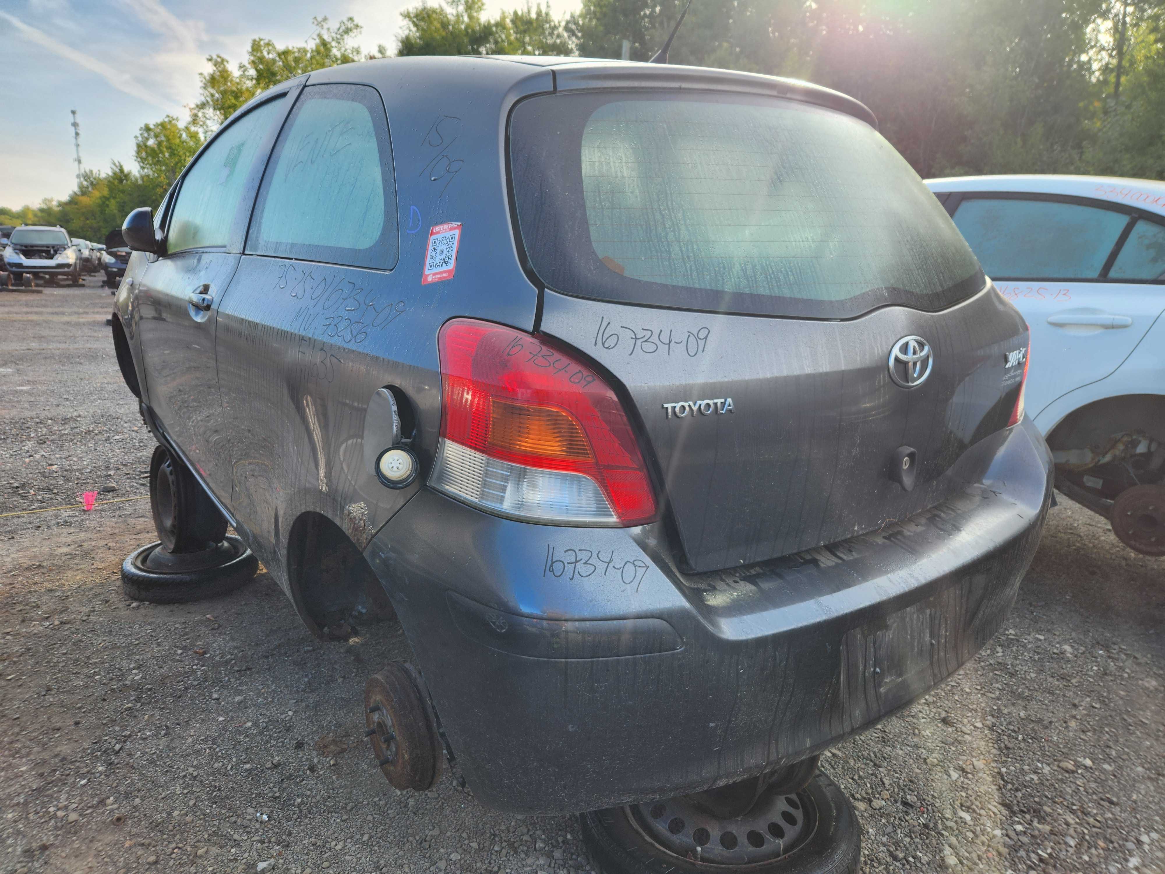 TOYOTA YARIS 2009