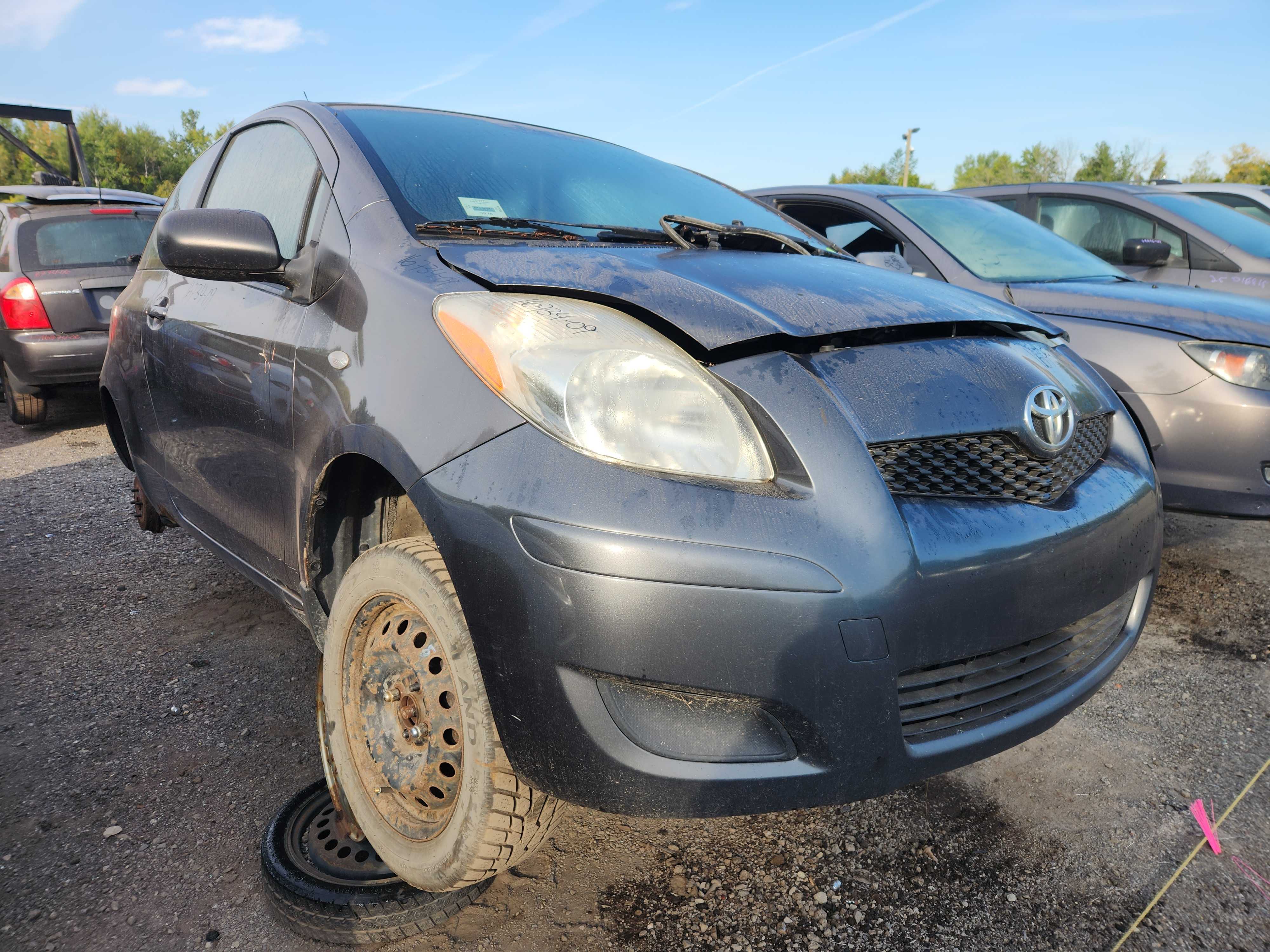 TOYOTA YARIS 2009