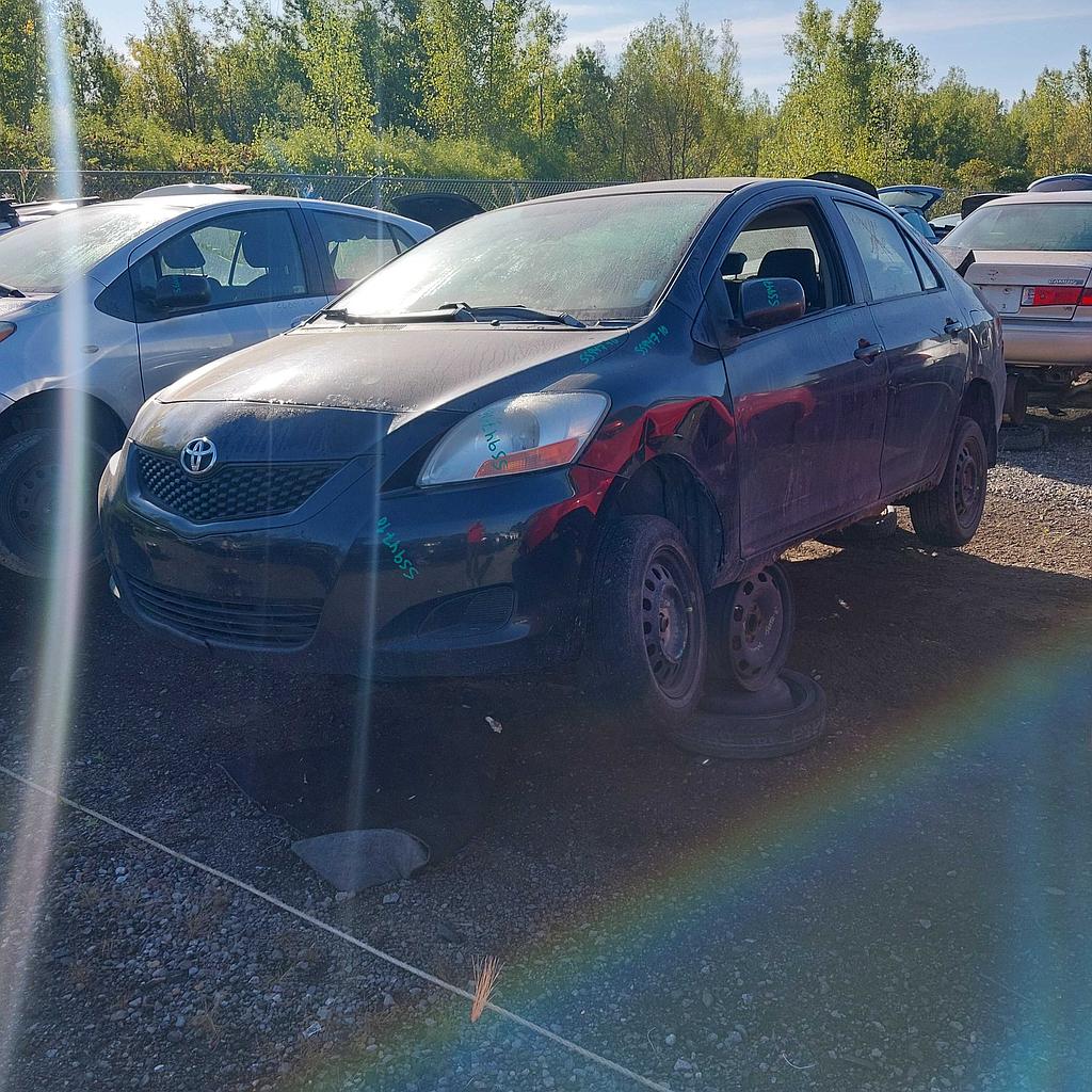 TOYOTA YARIS 2010