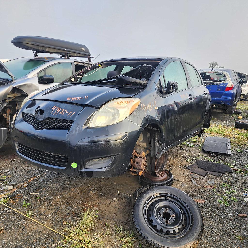 TOYOTA YARIS 2011