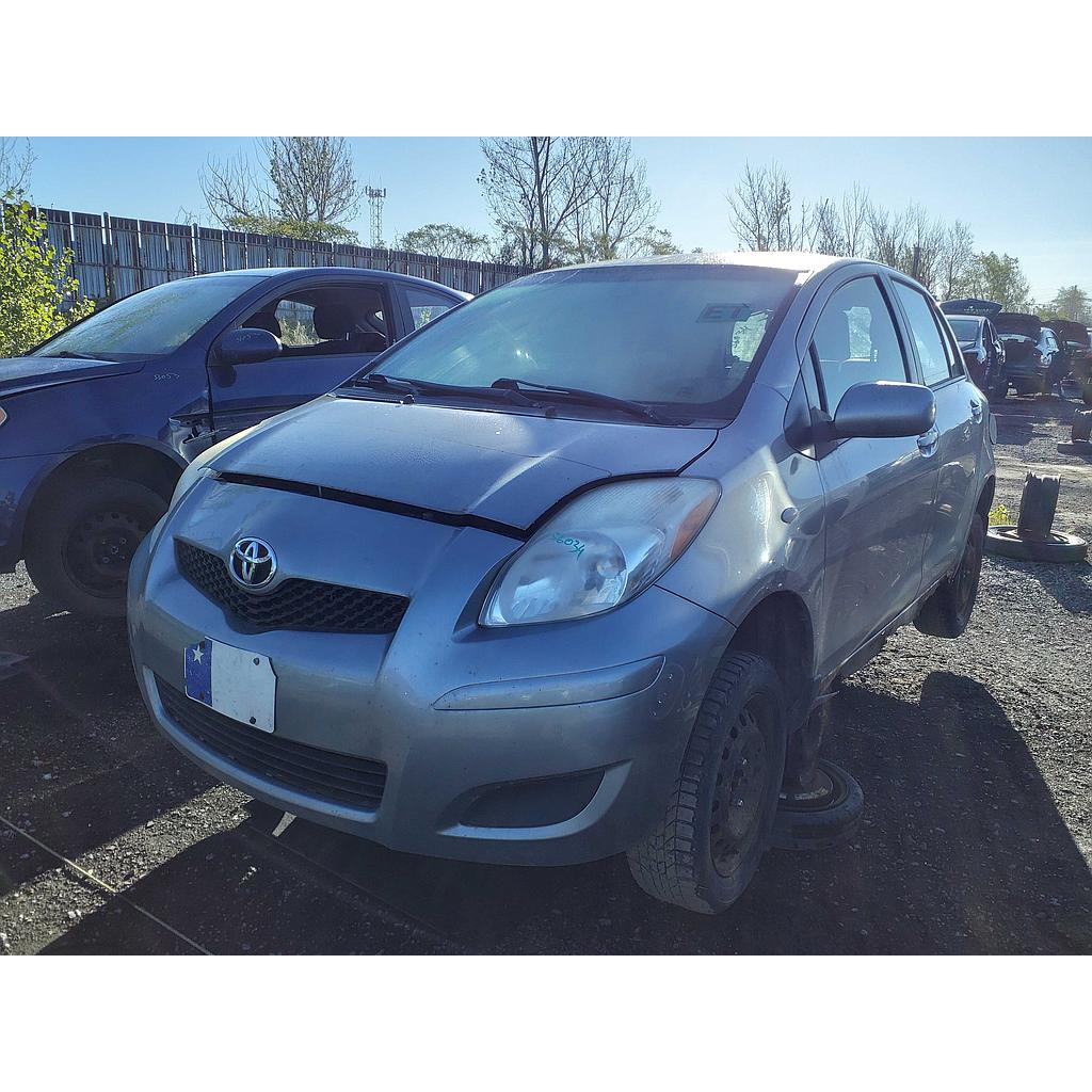 TOYOTA YARIS 2011
