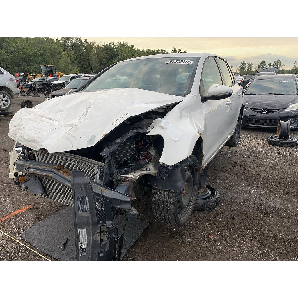 VOLKSWAGEN GOLF 2010