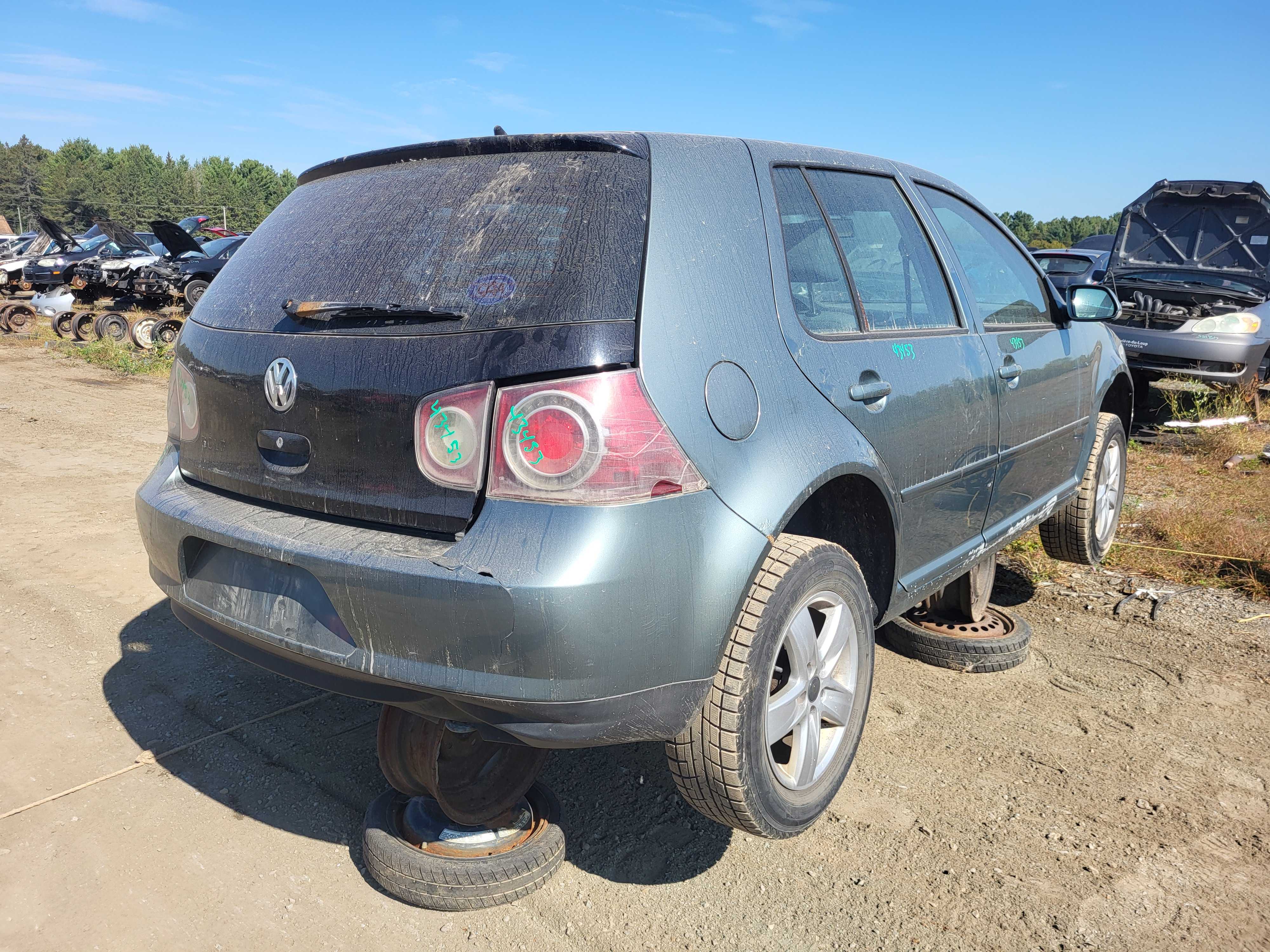 VOLKSWAGEN GOLF 2010