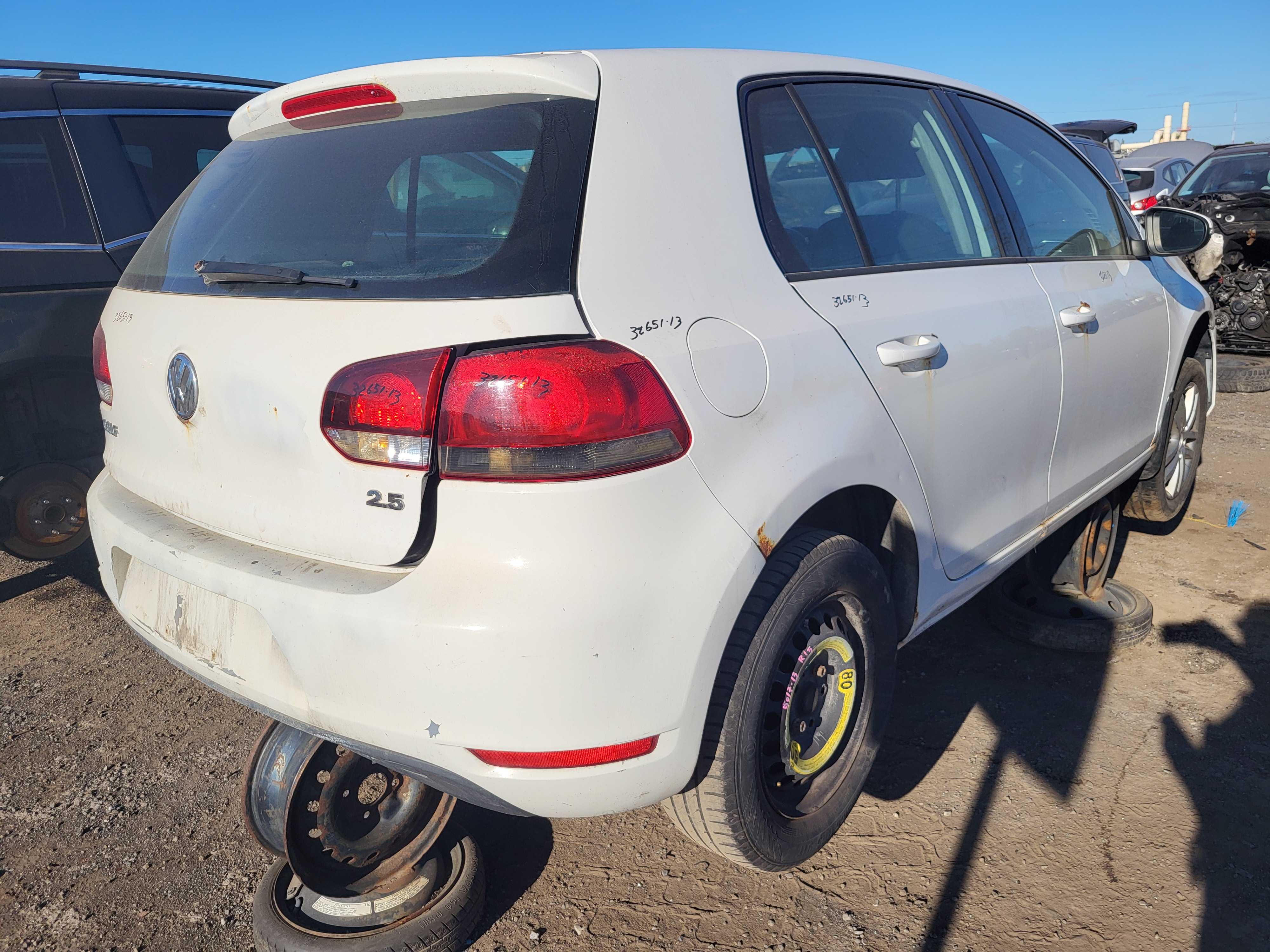 VOLKSWAGEN GOLF 2013
