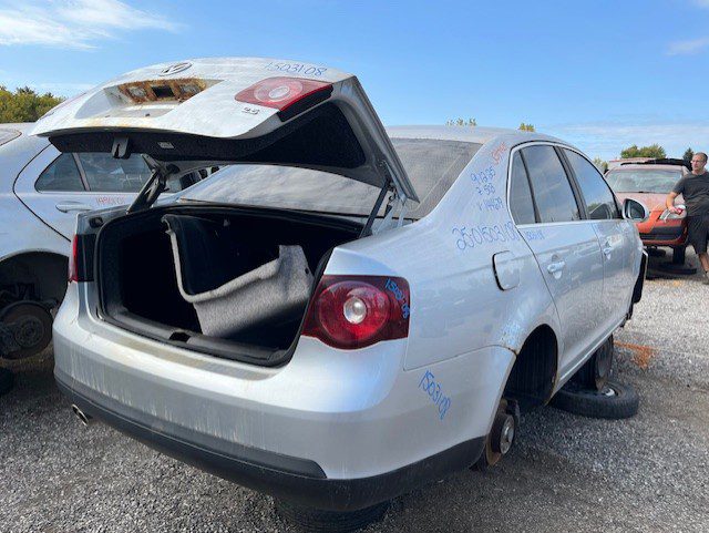 VOLKSWAGEN JETTA 2008