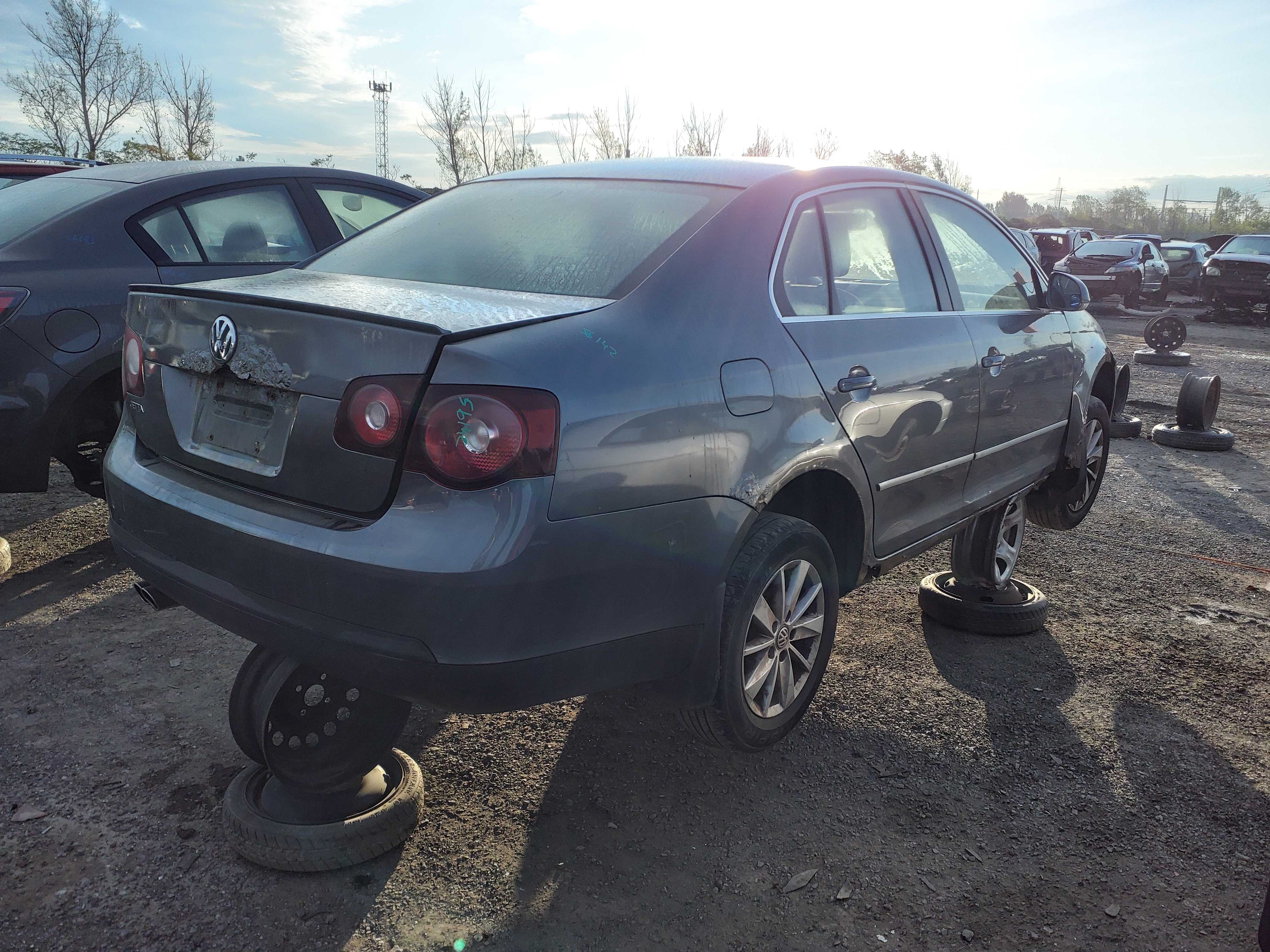 VOLKSWAGEN JETTA 2009