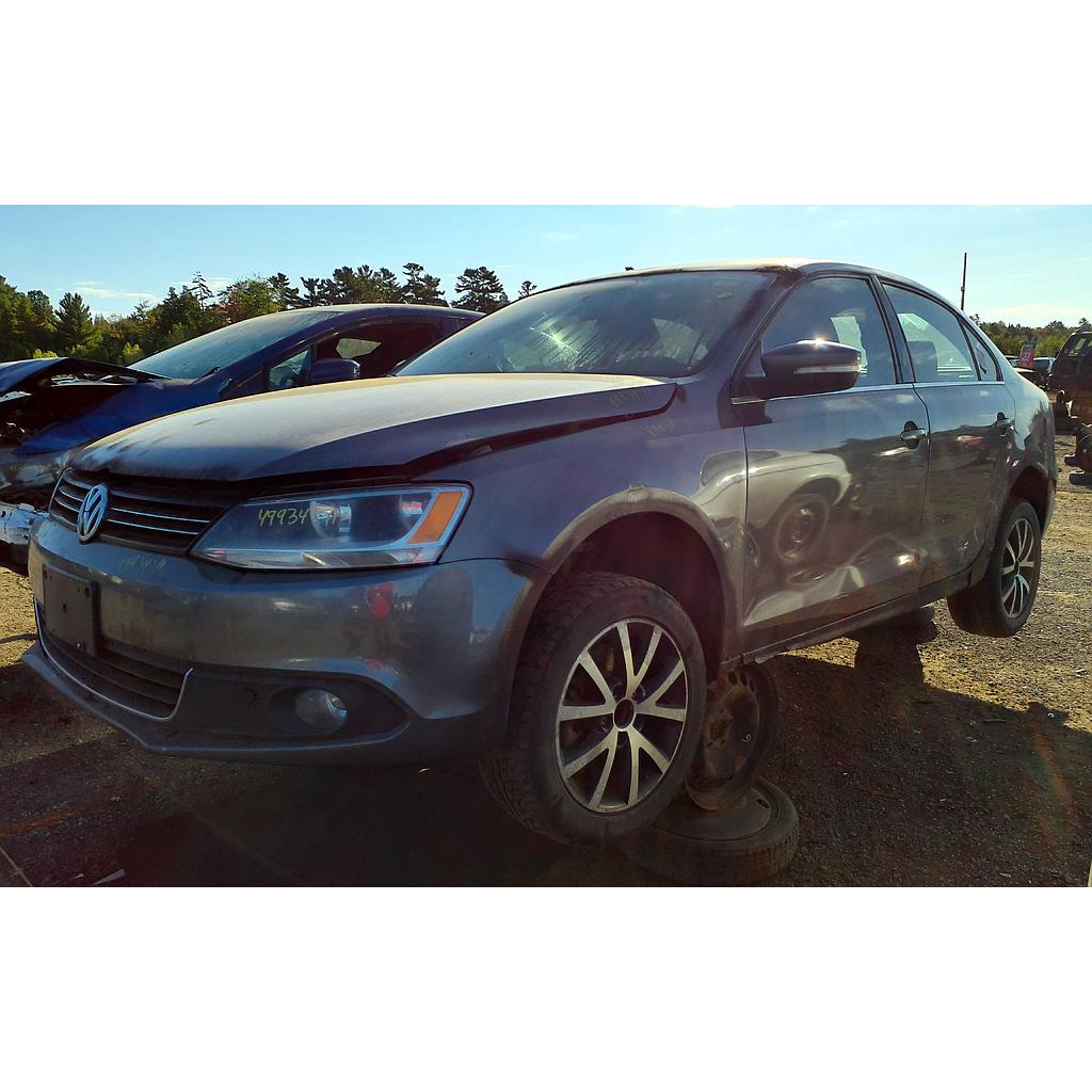 VOLKSWAGEN JETTA 2011
