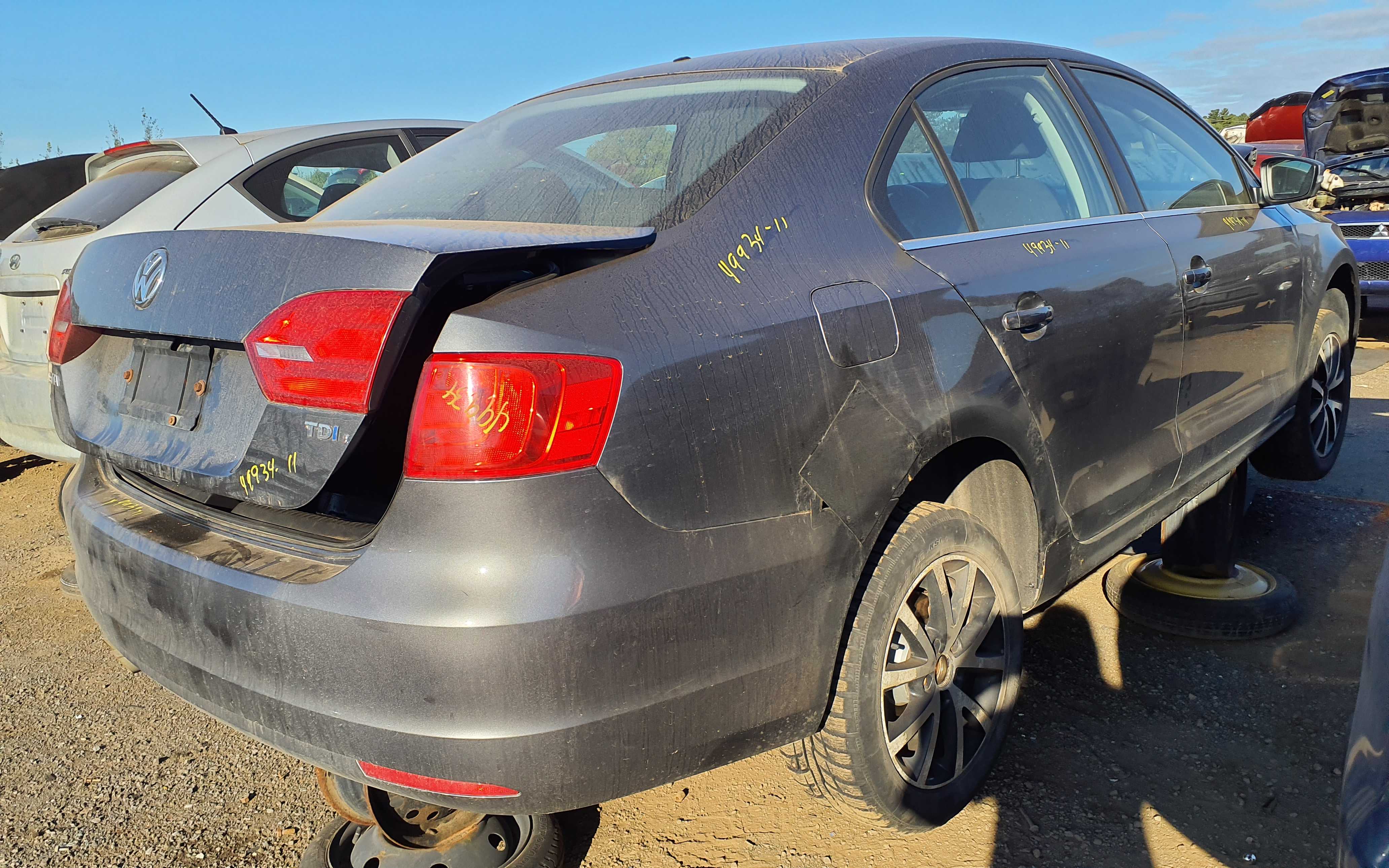 VOLKSWAGEN JETTA 2011