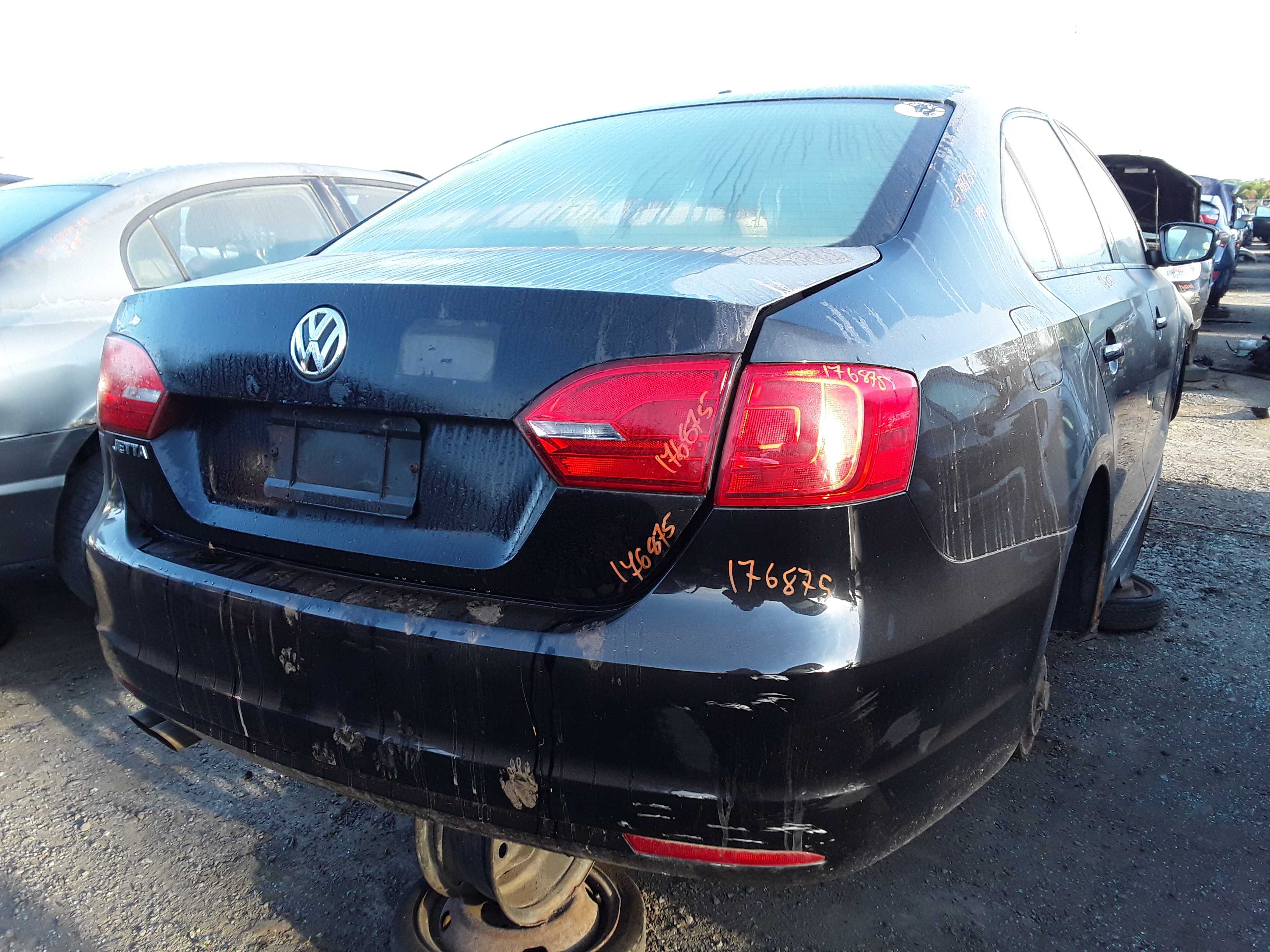 VOLKSWAGEN JETTA 2011