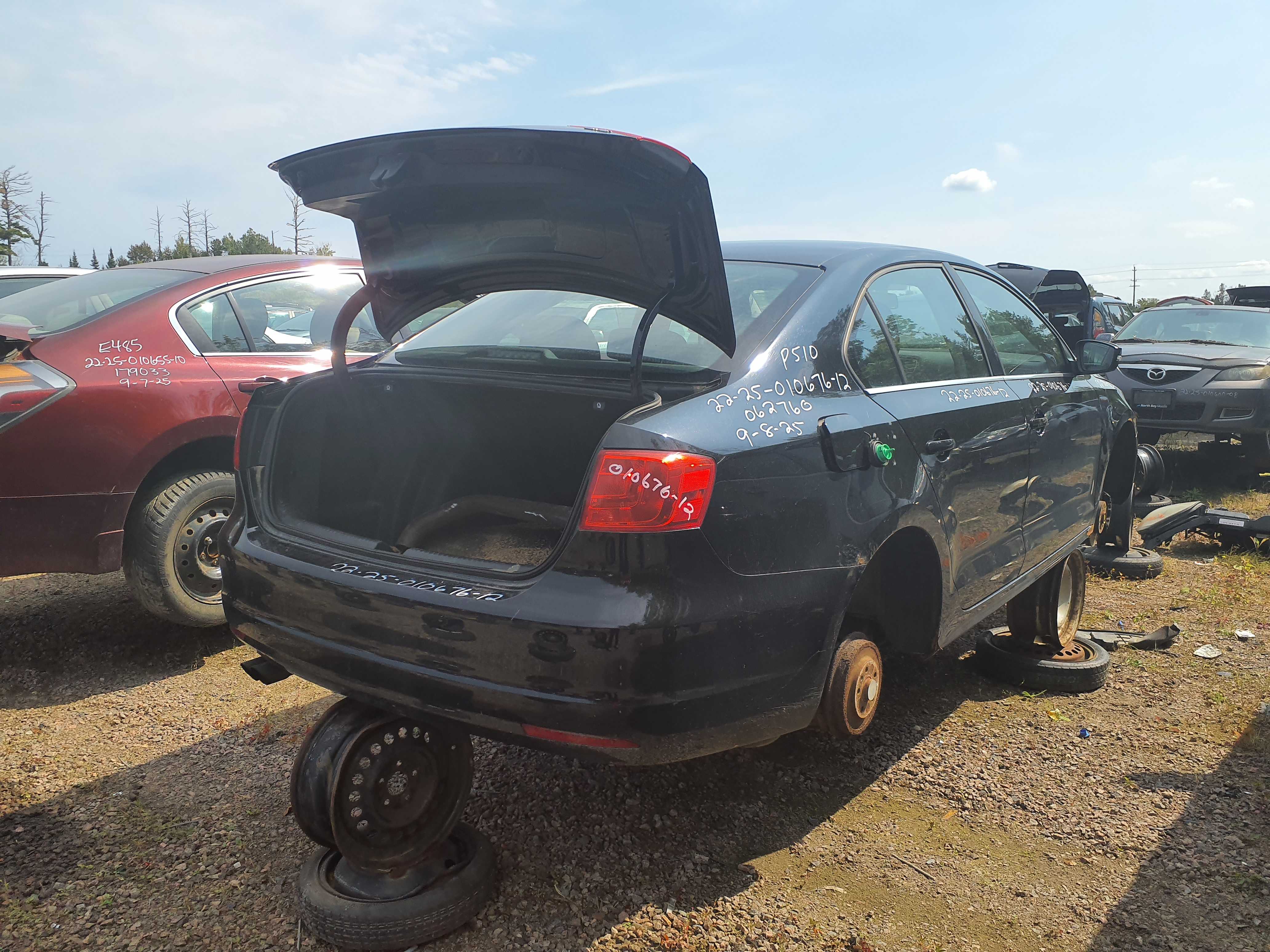 VOLKSWAGEN JETTA 2012