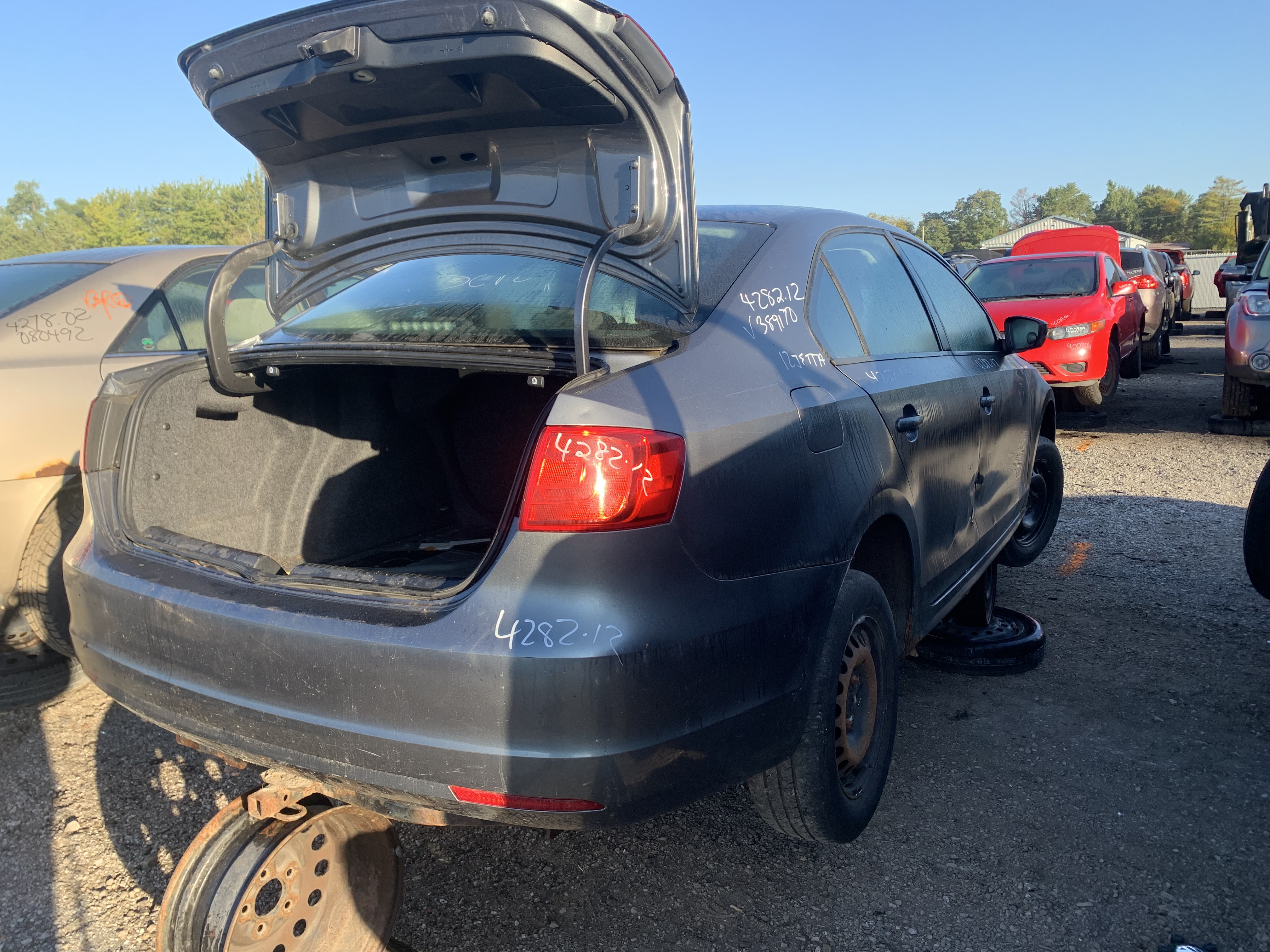 VOLKSWAGEN JETTA 2012