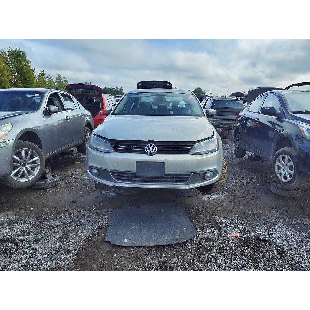 VOLKSWAGEN JETTA 2012