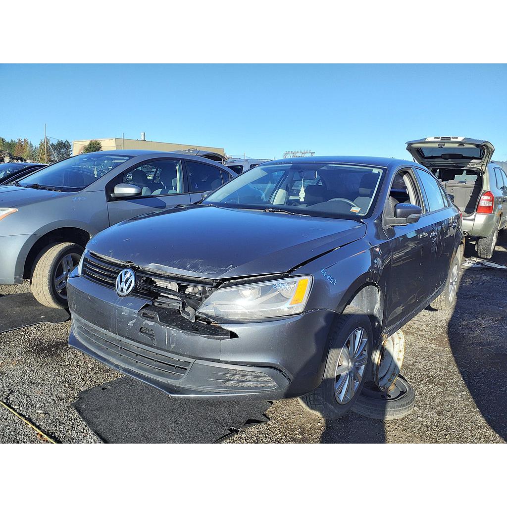 VOLKSWAGEN JETTA 2013