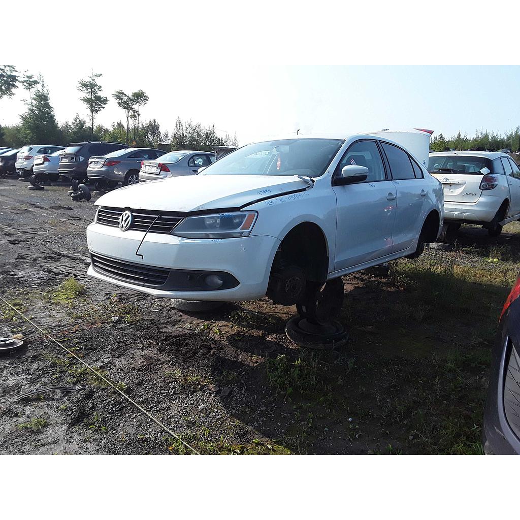 VOLKSWAGEN JETTA 2014