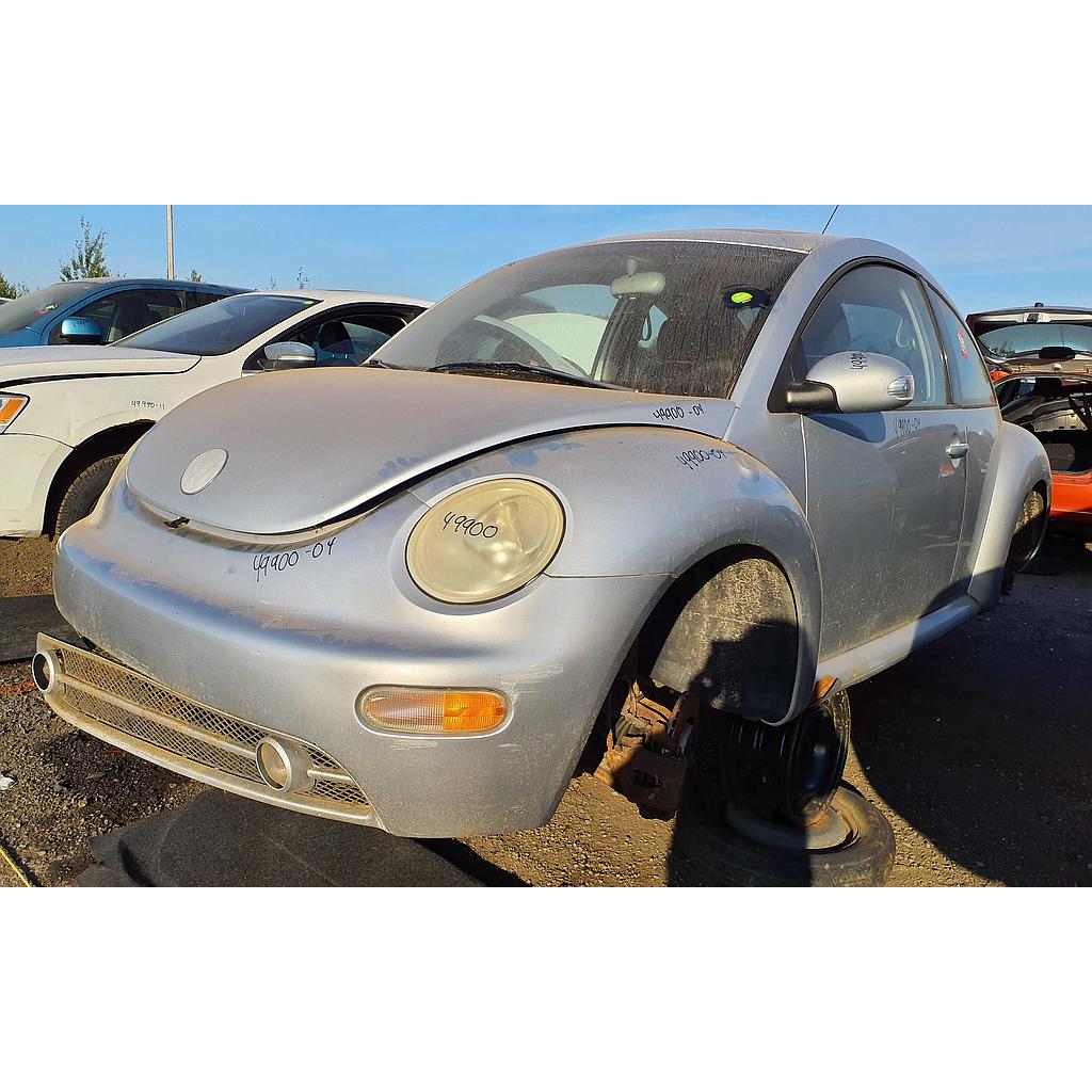 VOLKSWAGEN NEW BEETLE 2004