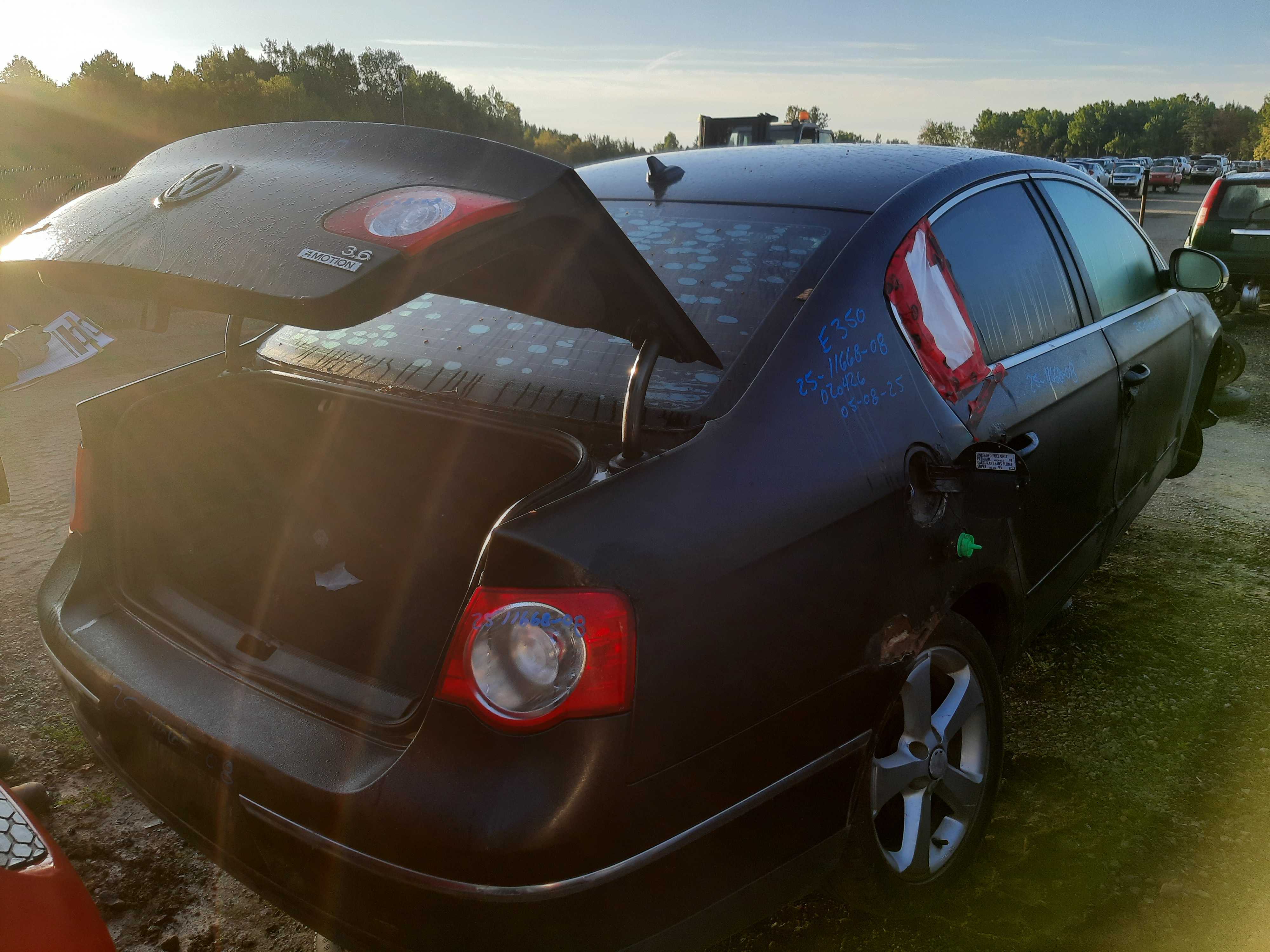VOLKSWAGEN PASSAT 2008