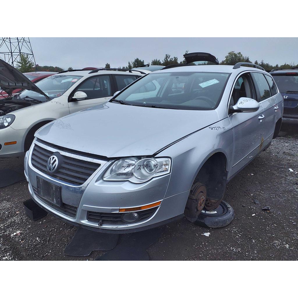 VOLKSWAGEN PASSAT 2010