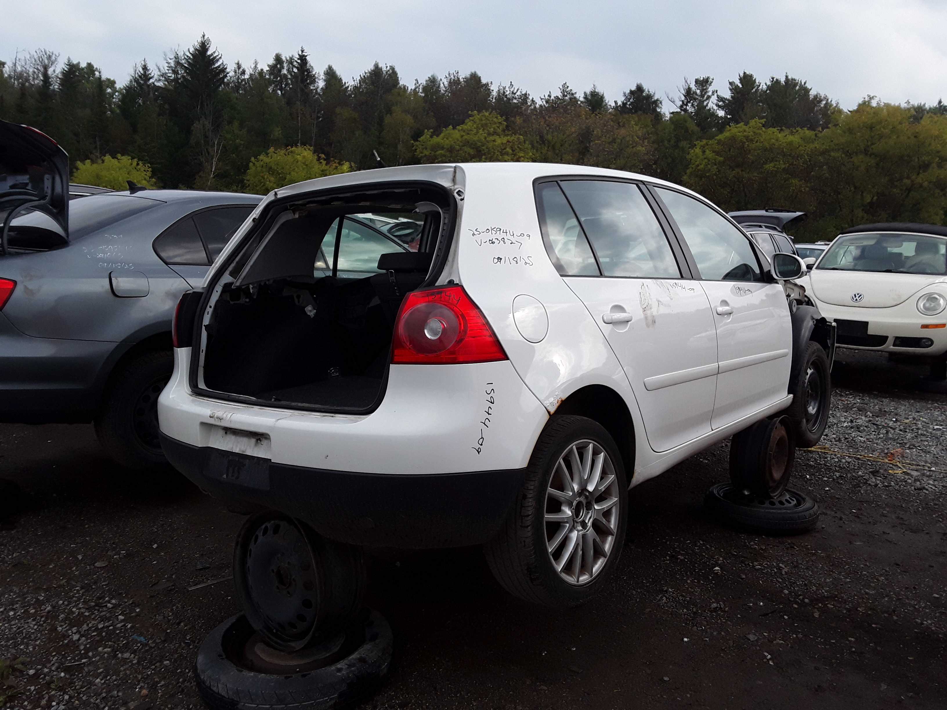 VOLKSWAGEN RABBIT 2009