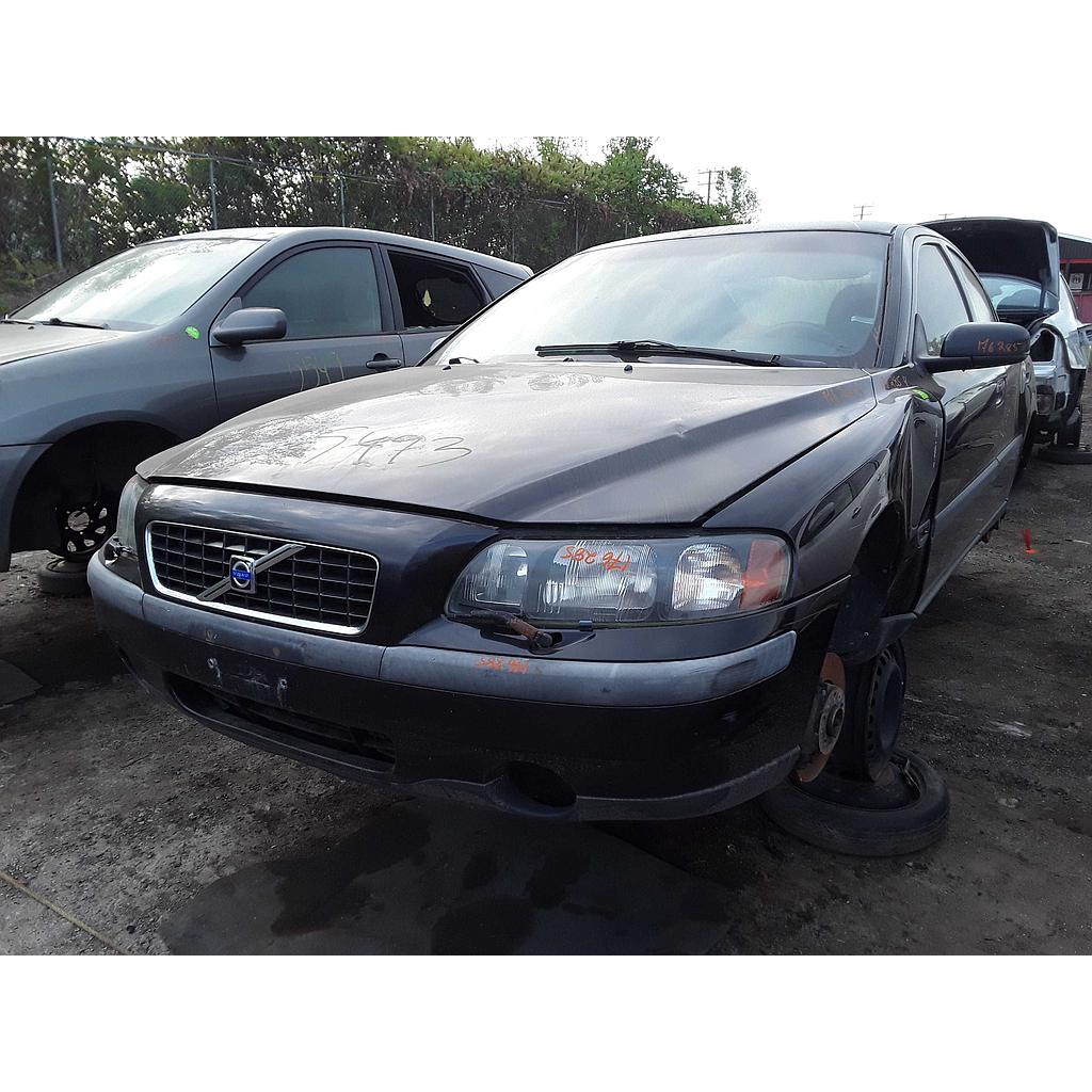 VOLVO S60 2004
