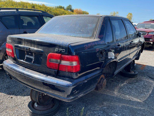 VOLVO S70 1998
