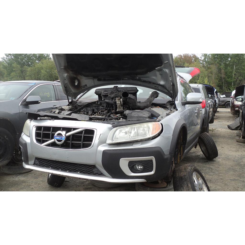 VOLVO XC70 2010