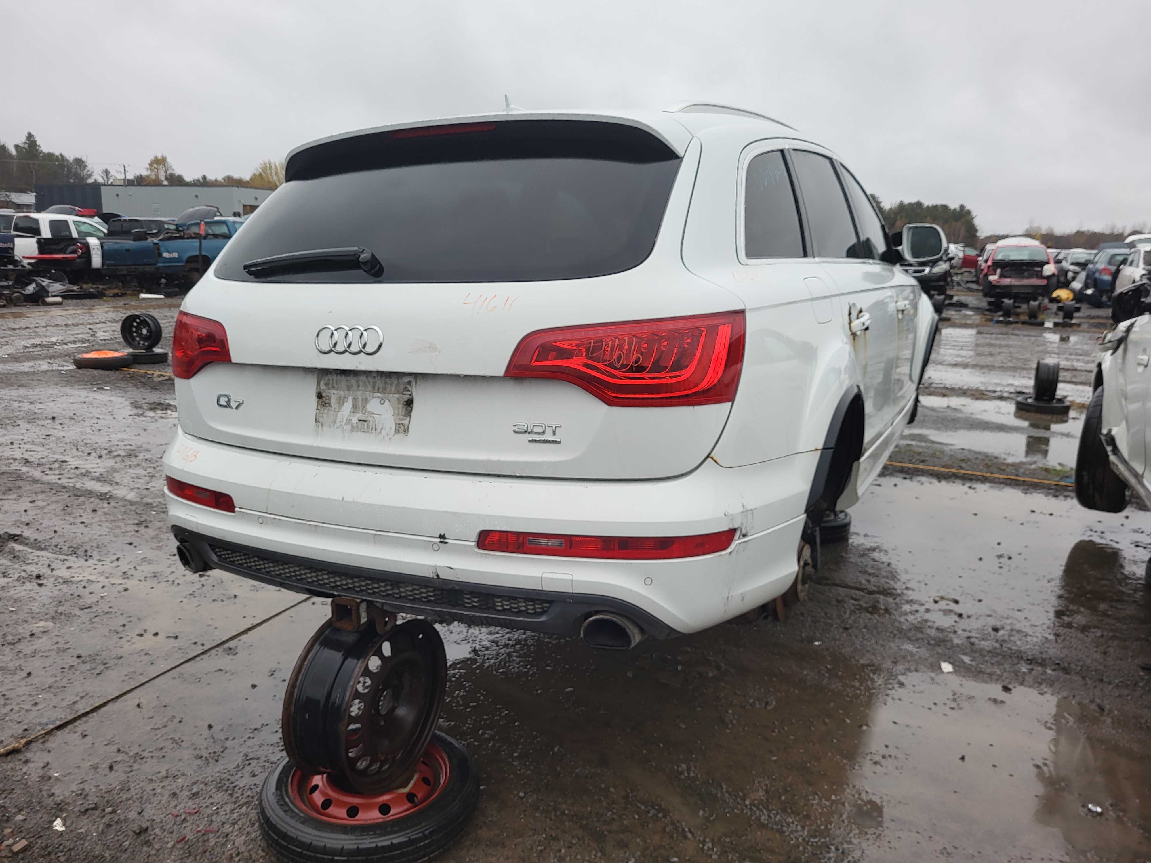 AUDI Q7 2013