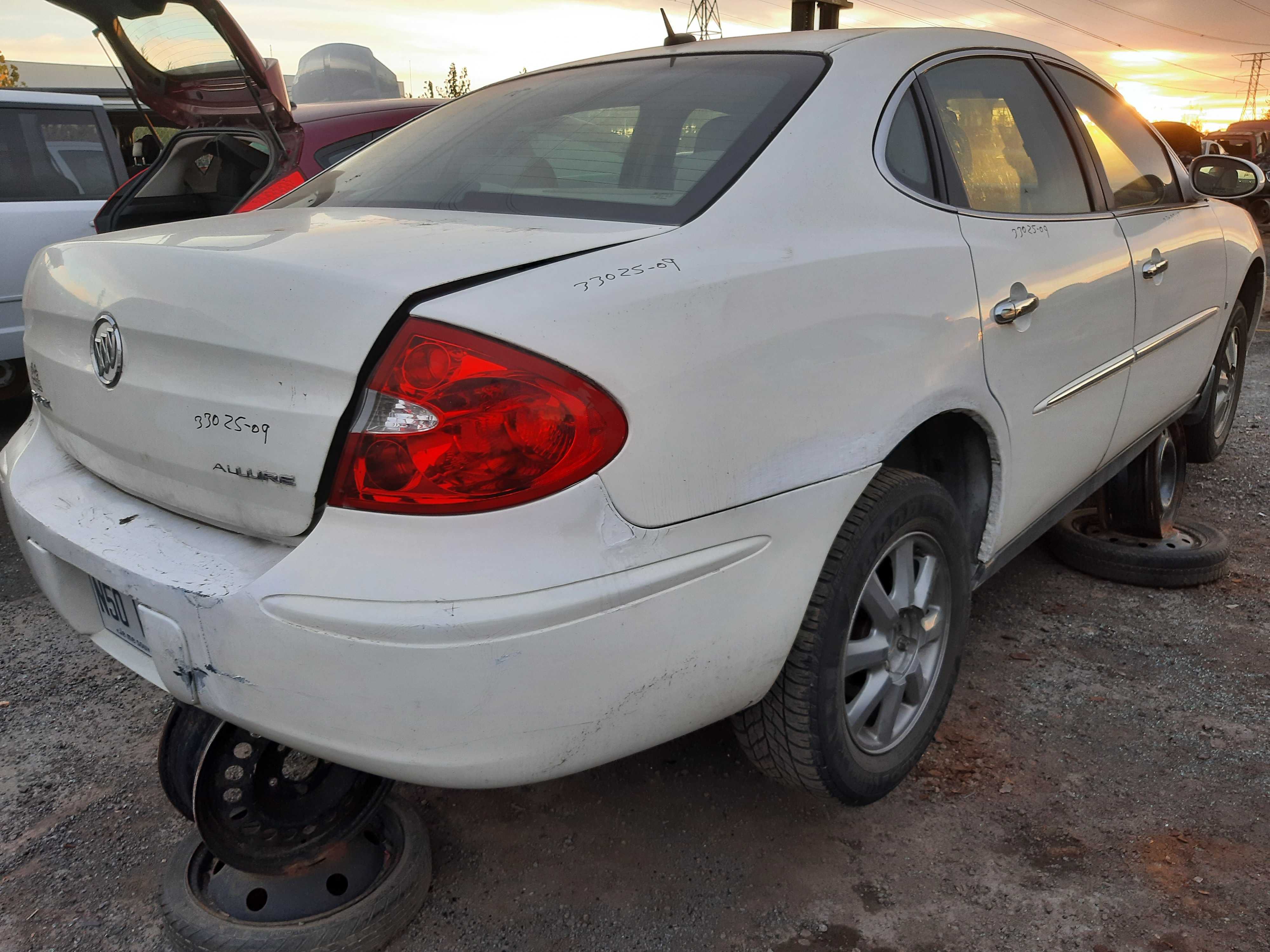BUICK ALLURE 2009