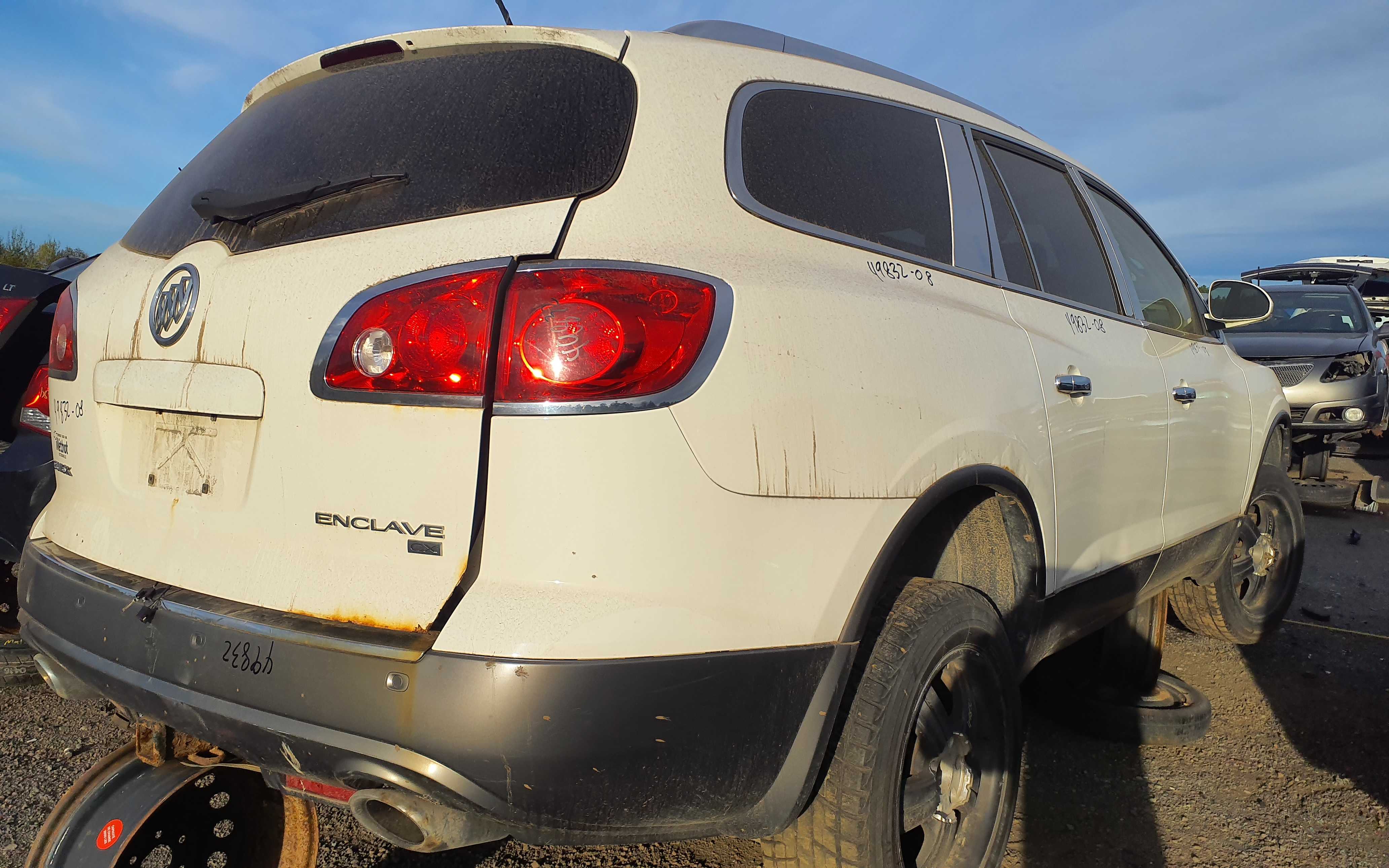 BUICK ENCLAVE 2008