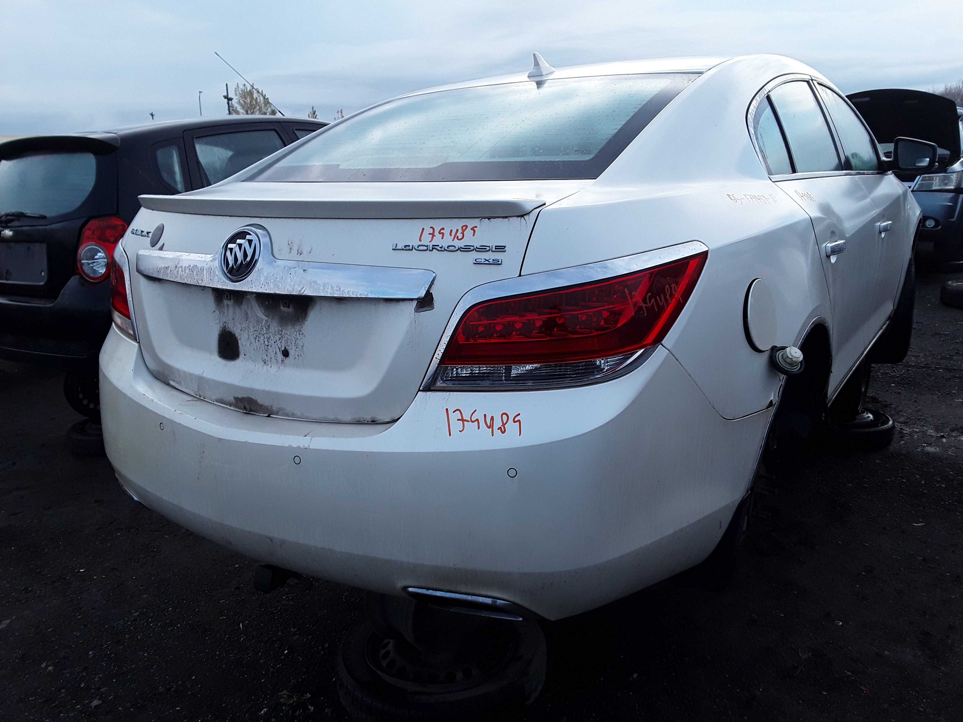 BUICK LACROSSE 2010