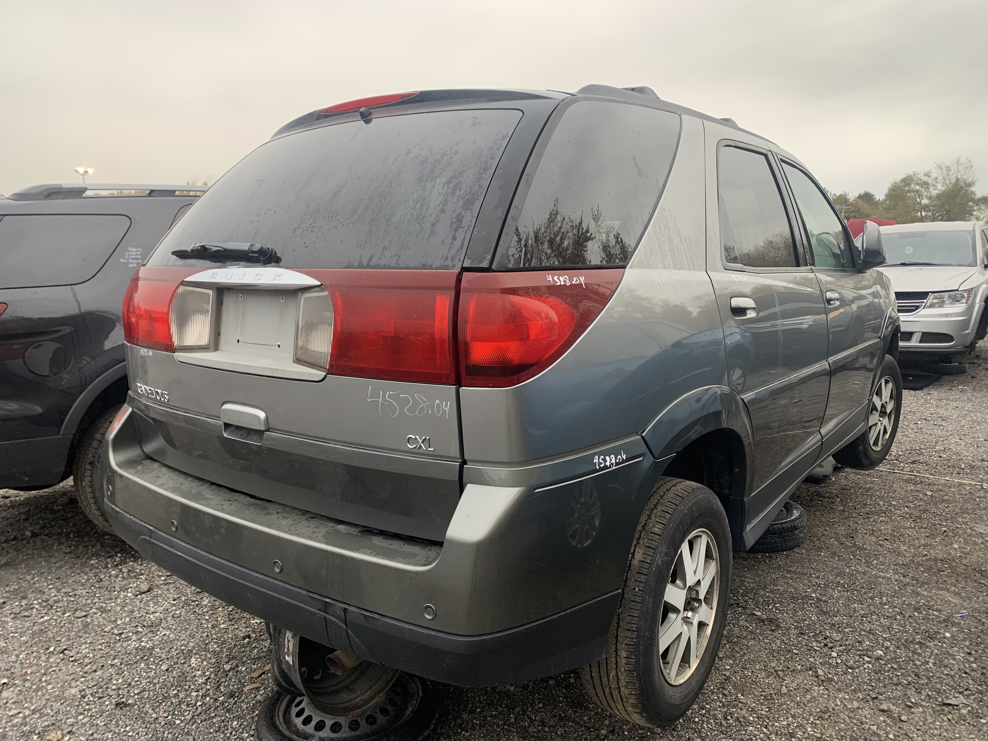 BUICK RENDEZVOUS 2004