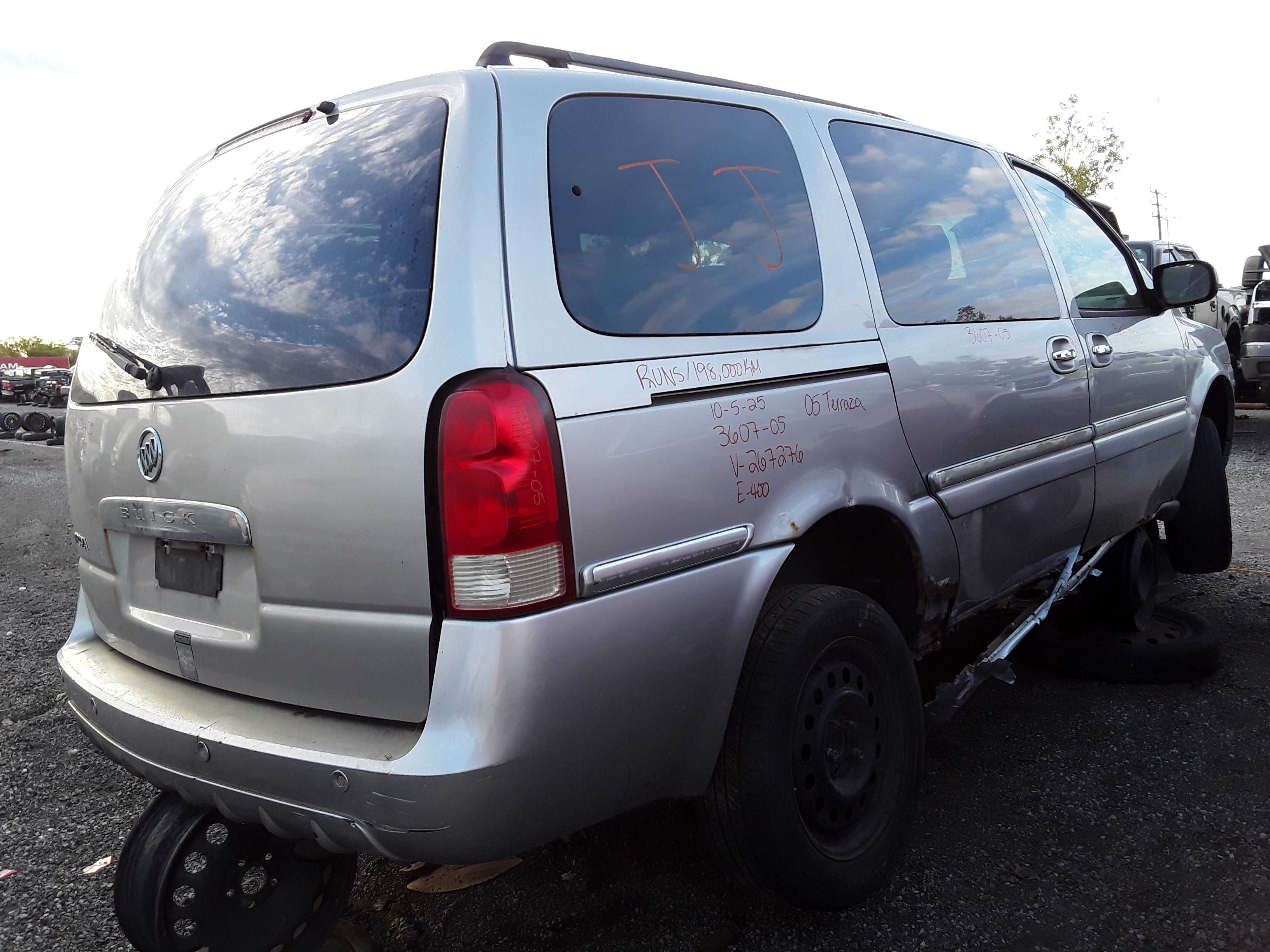 BUICK TERRAZA 2005