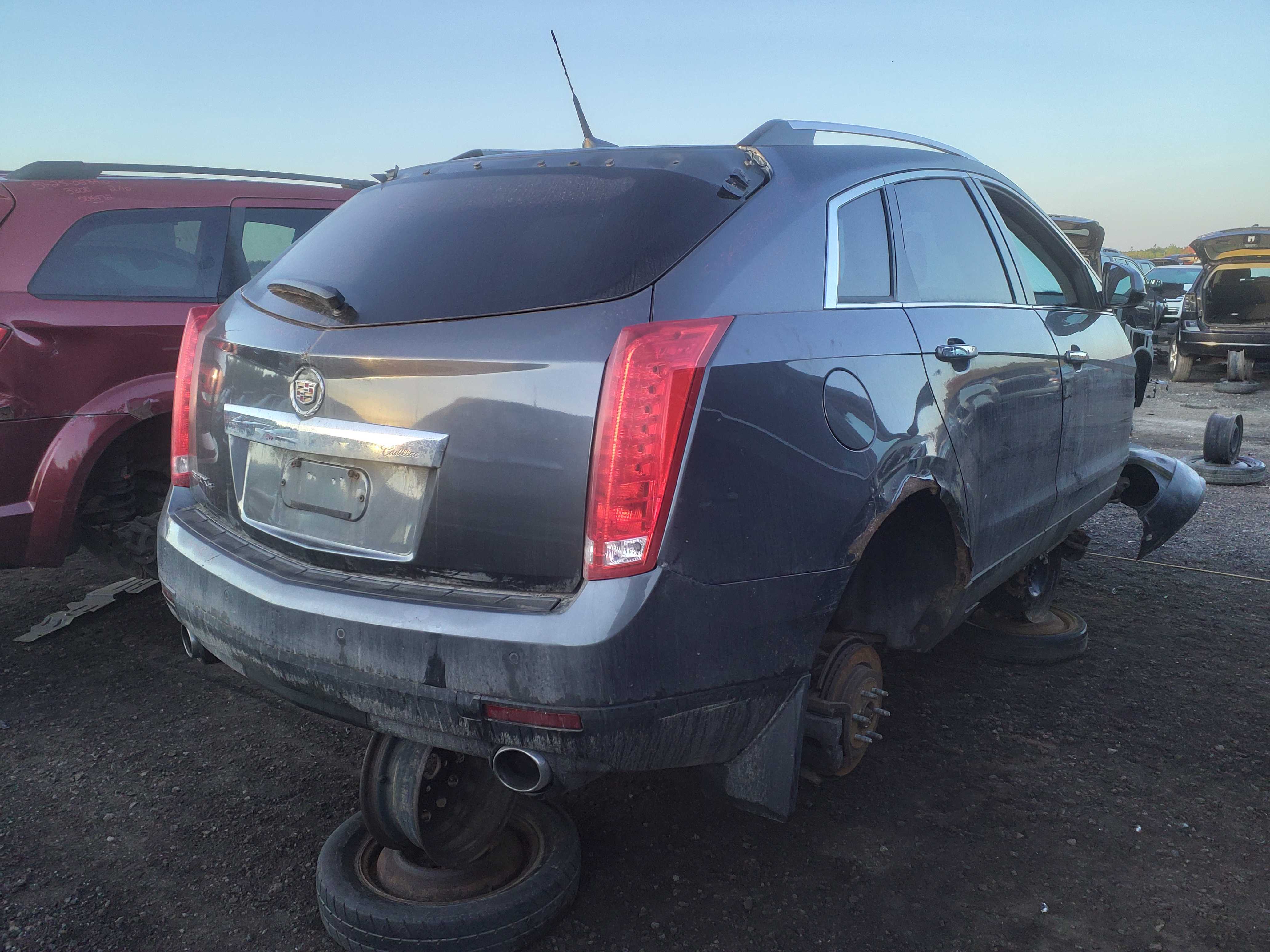 CADILLAC SRX 2010