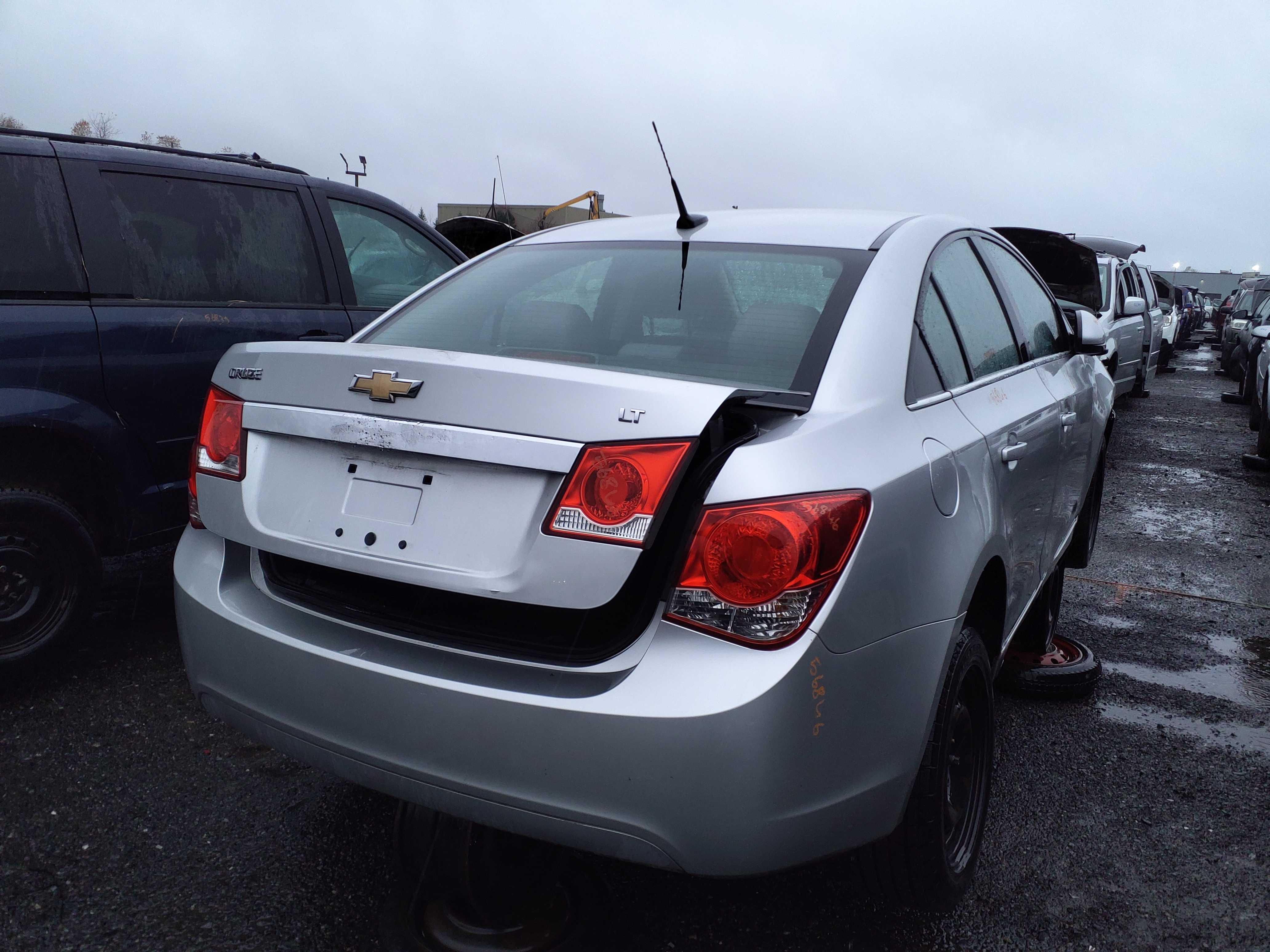 CHEVROLET CRUZE 2011