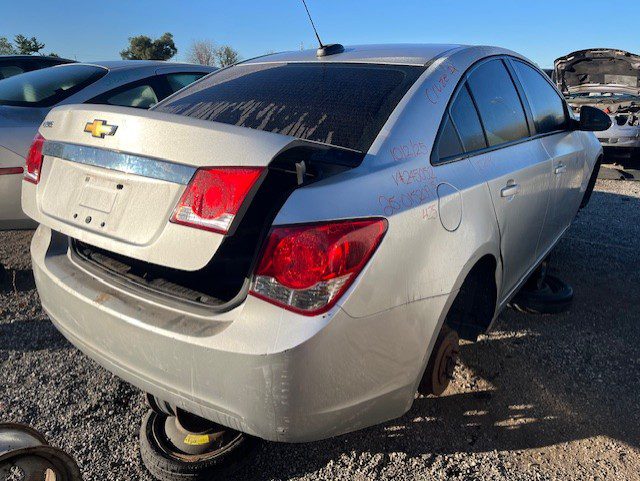 CHEVROLET CRUZE 2015