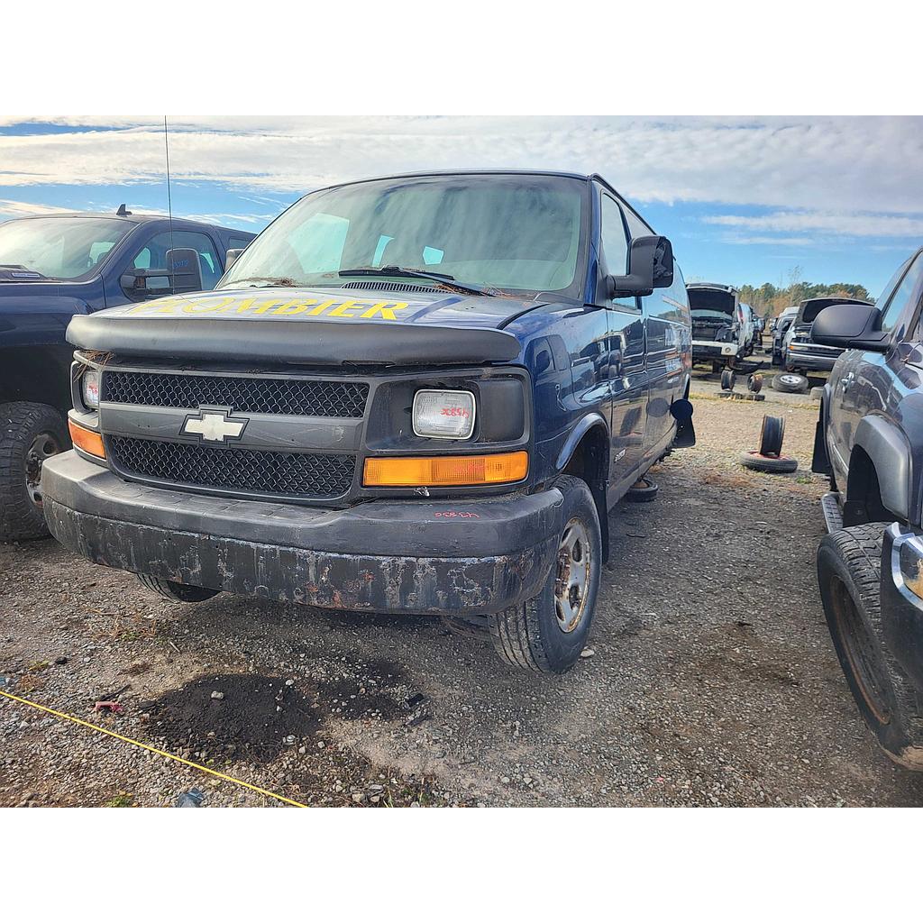 CHEVROLET EXPRESS VAN 2003