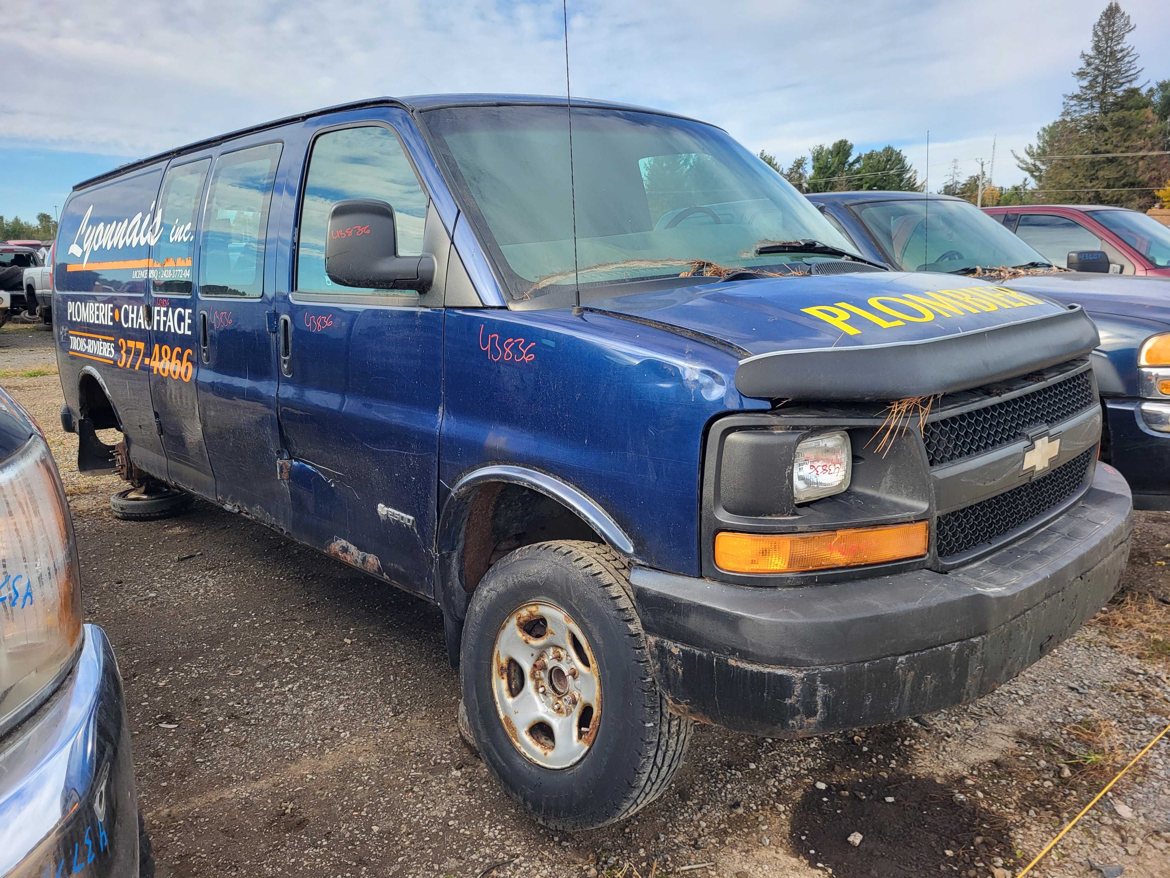 CHEVROLET EXPRESS VAN 2003