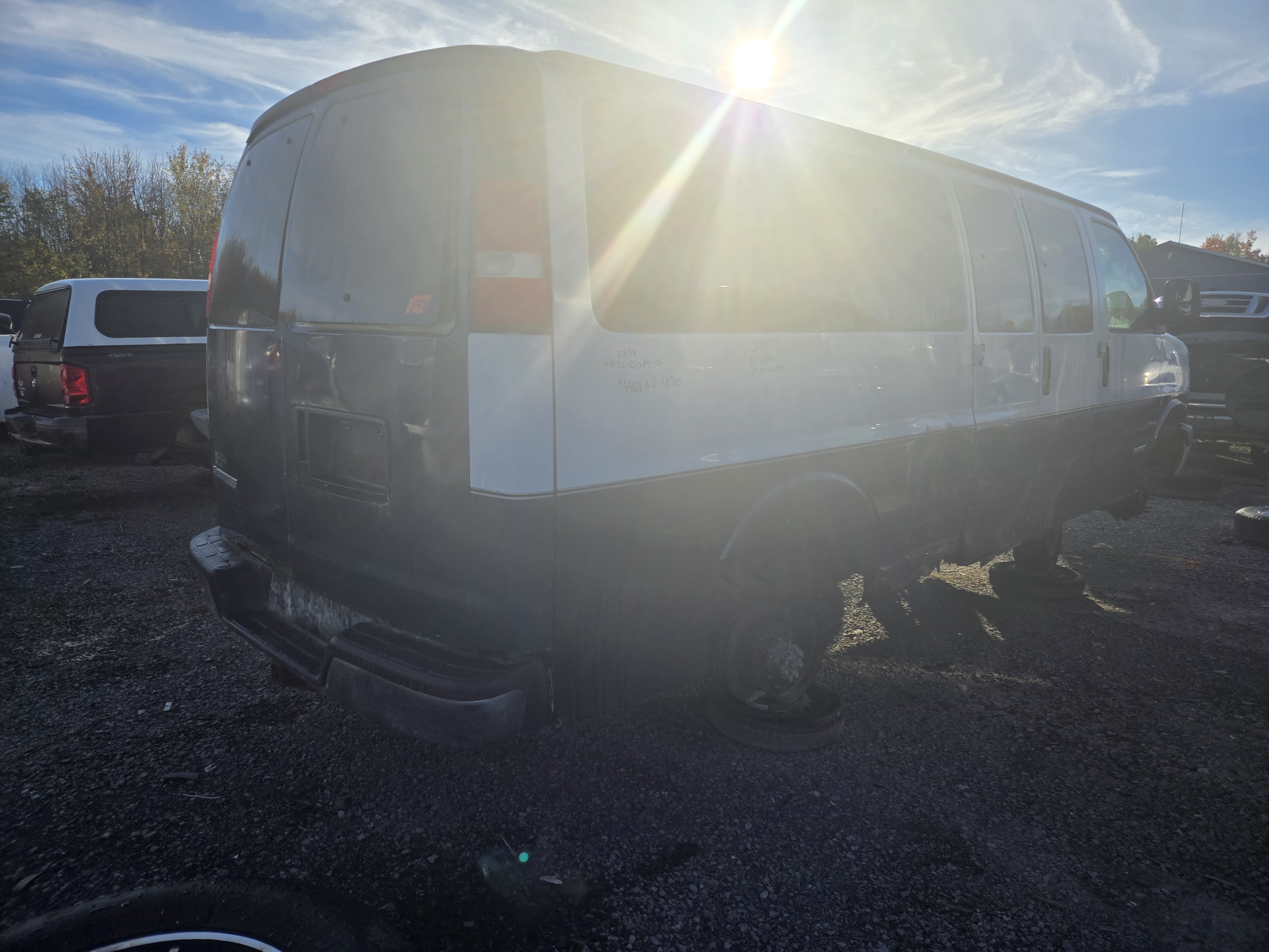CHEVROLET EXPRESS VAN 2005