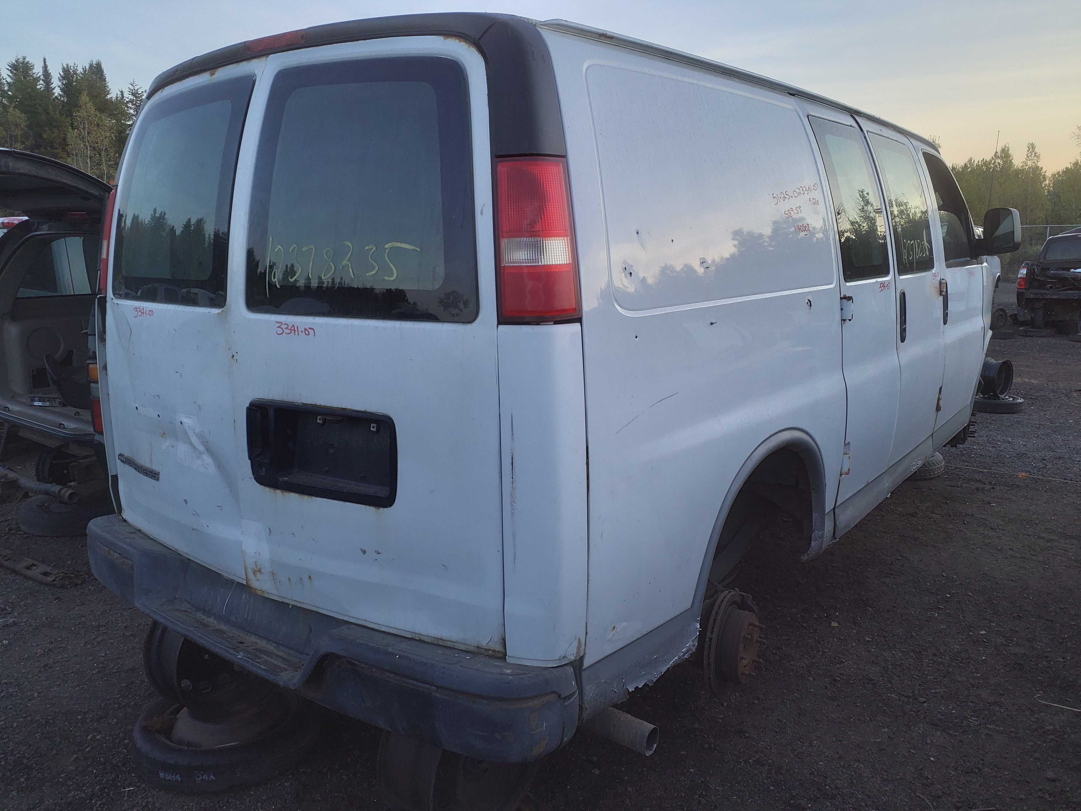CHEVROLET EXPRESS VAN 2007