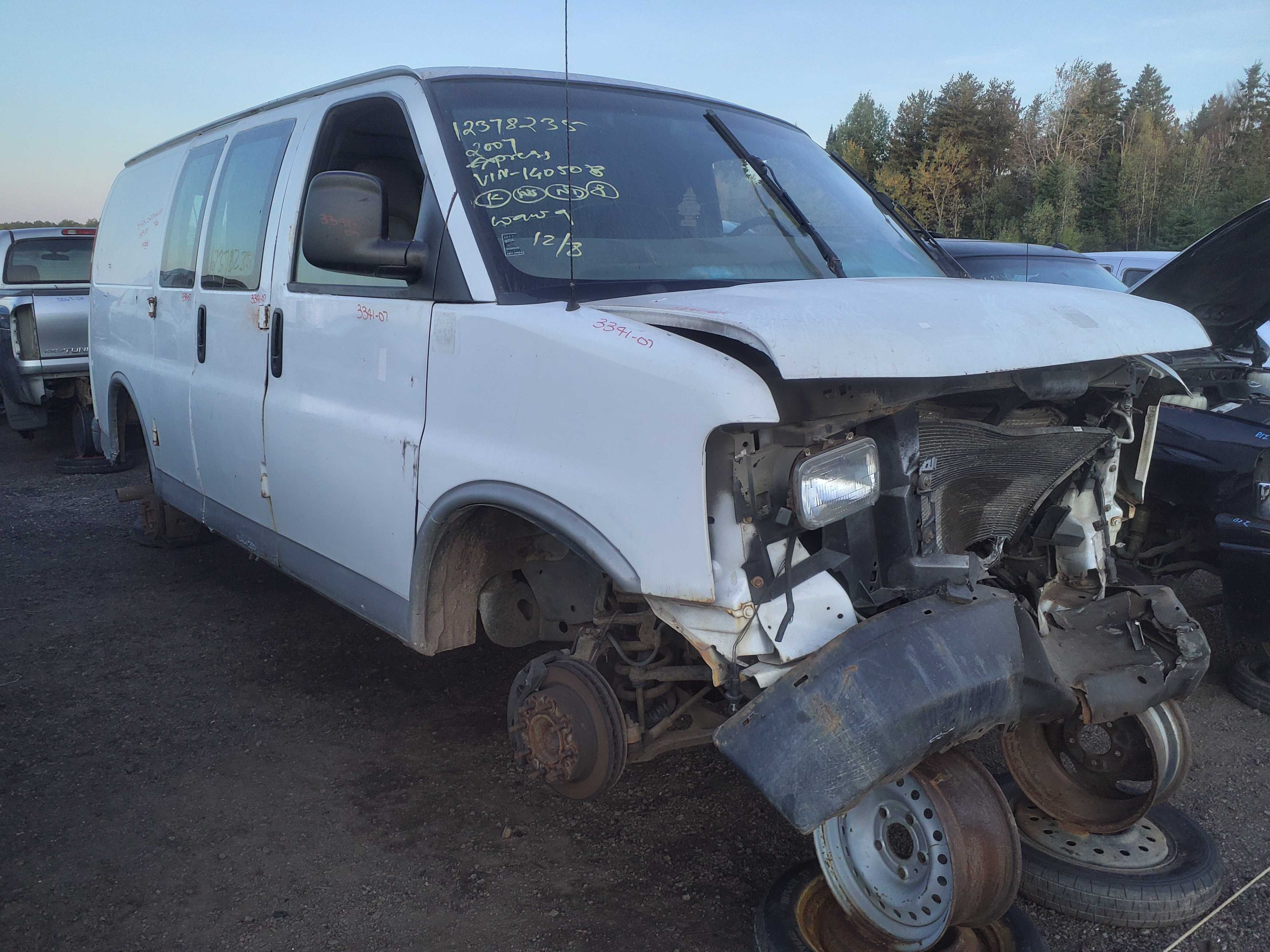 CHEVROLET EXPRESS VAN 2007