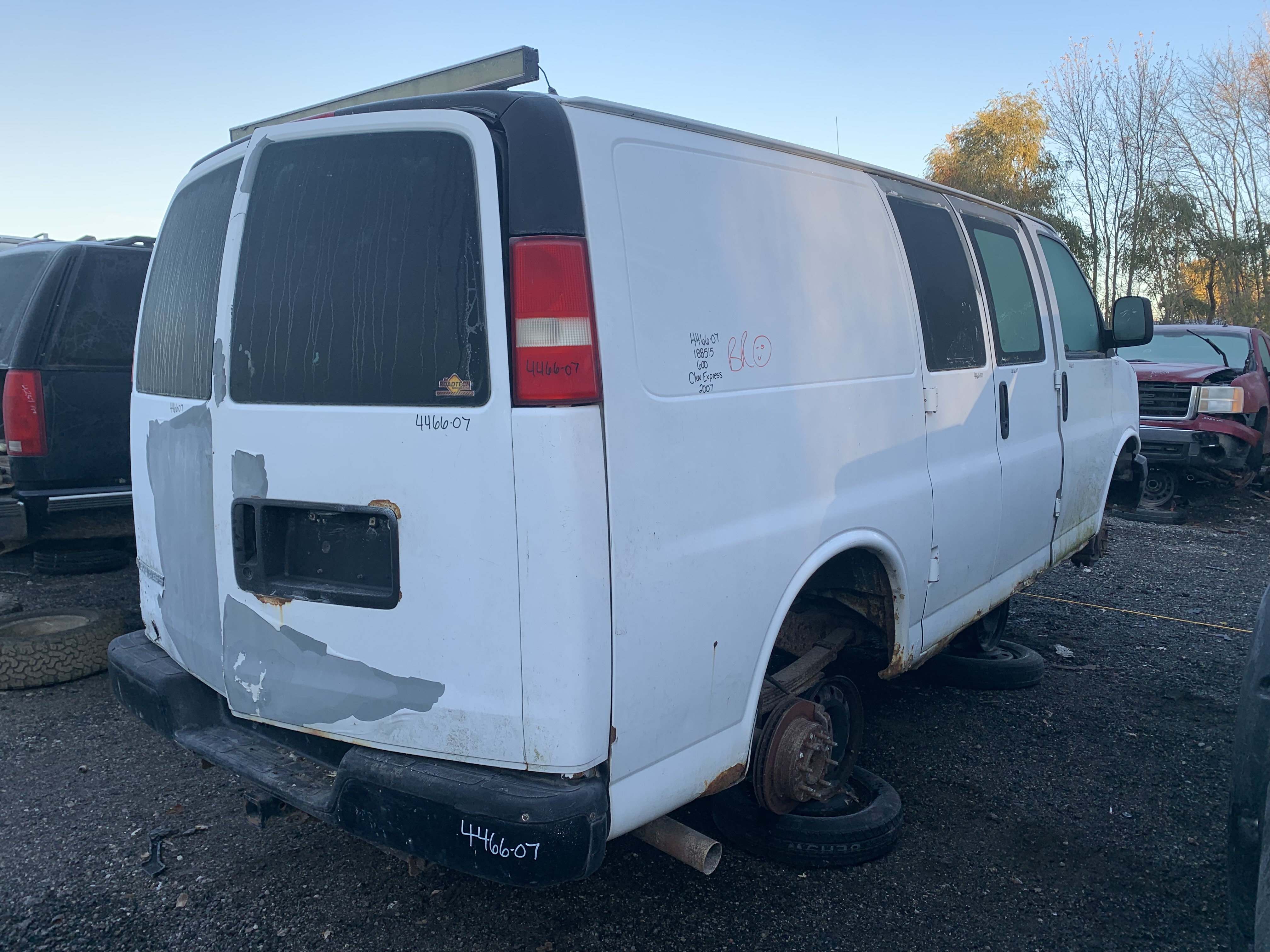 CHEVROLET EXPRESS VAN 2007