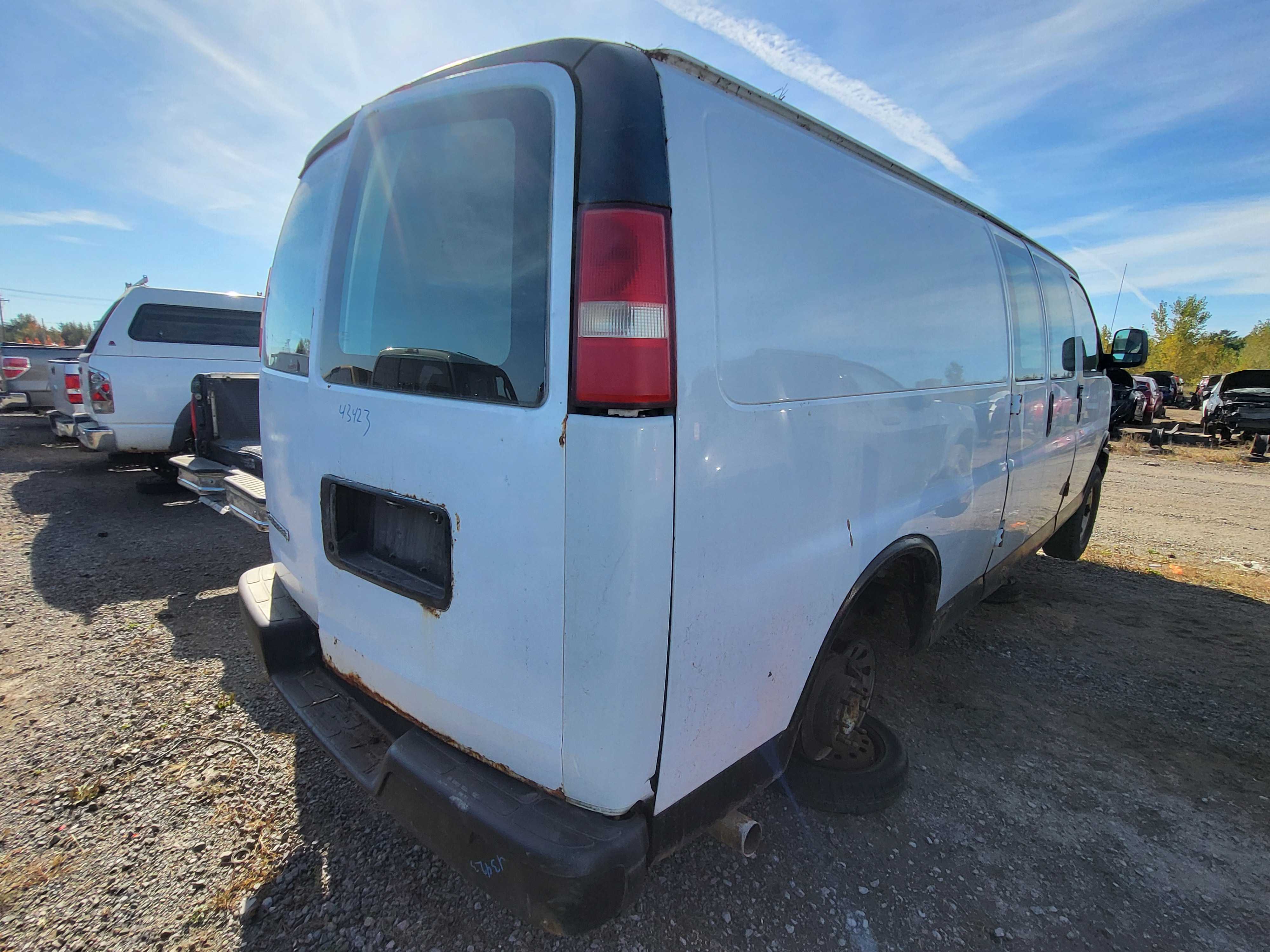CHEVROLET EXPRESS VAN 2008