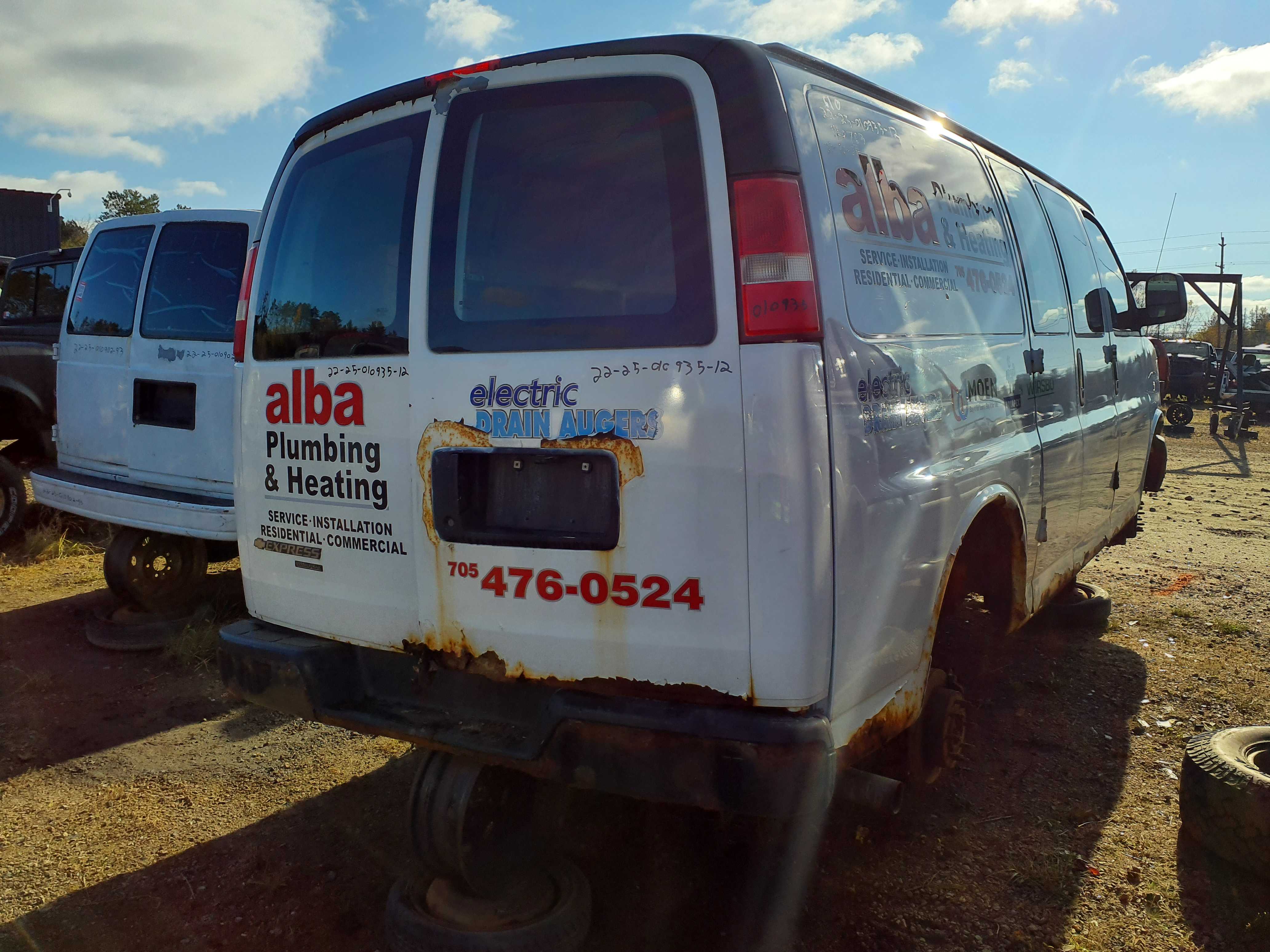 CHEVROLET EXPRESS VAN 2012