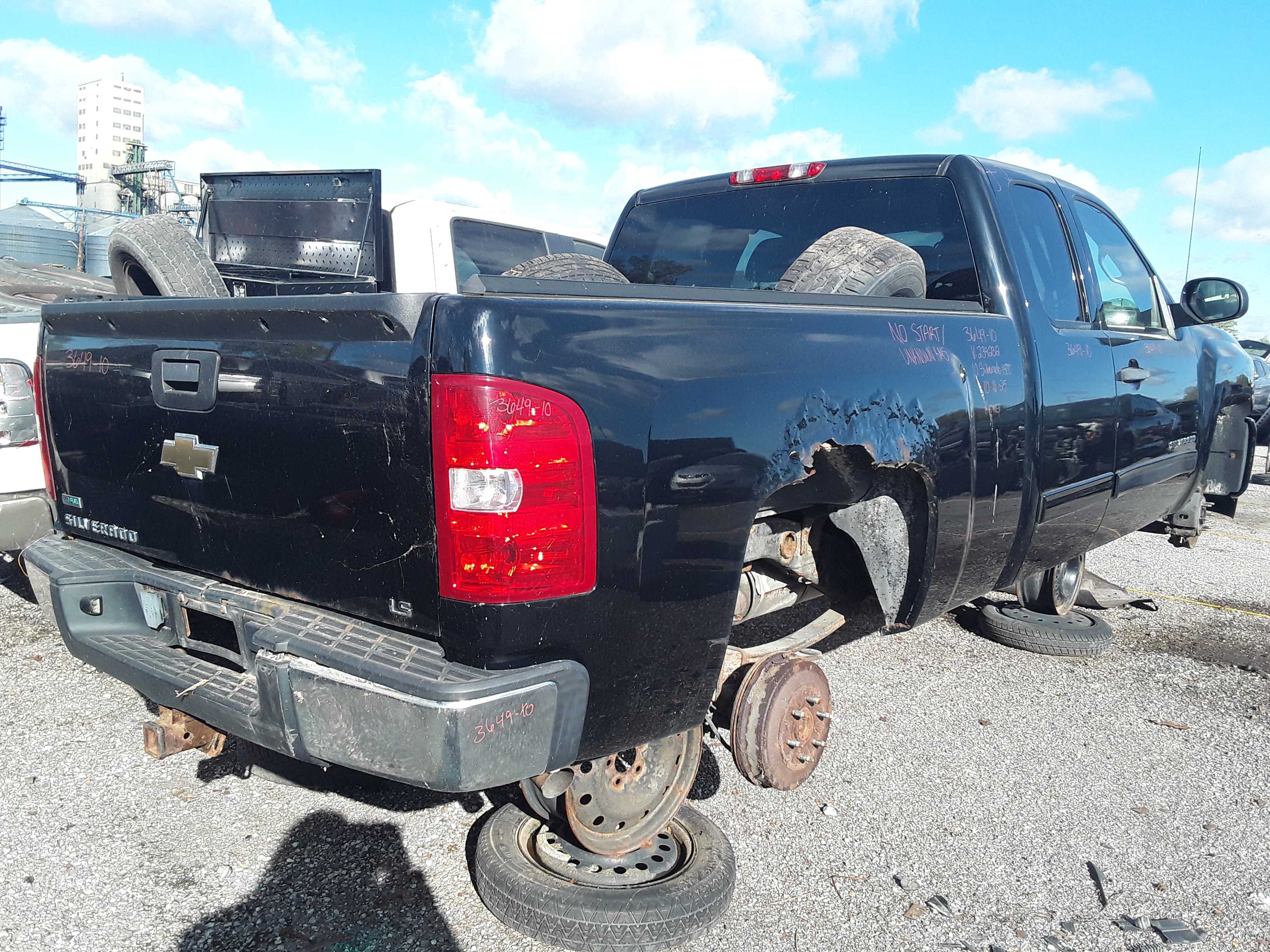 CHEVROLET SILVERADO 1500 2010