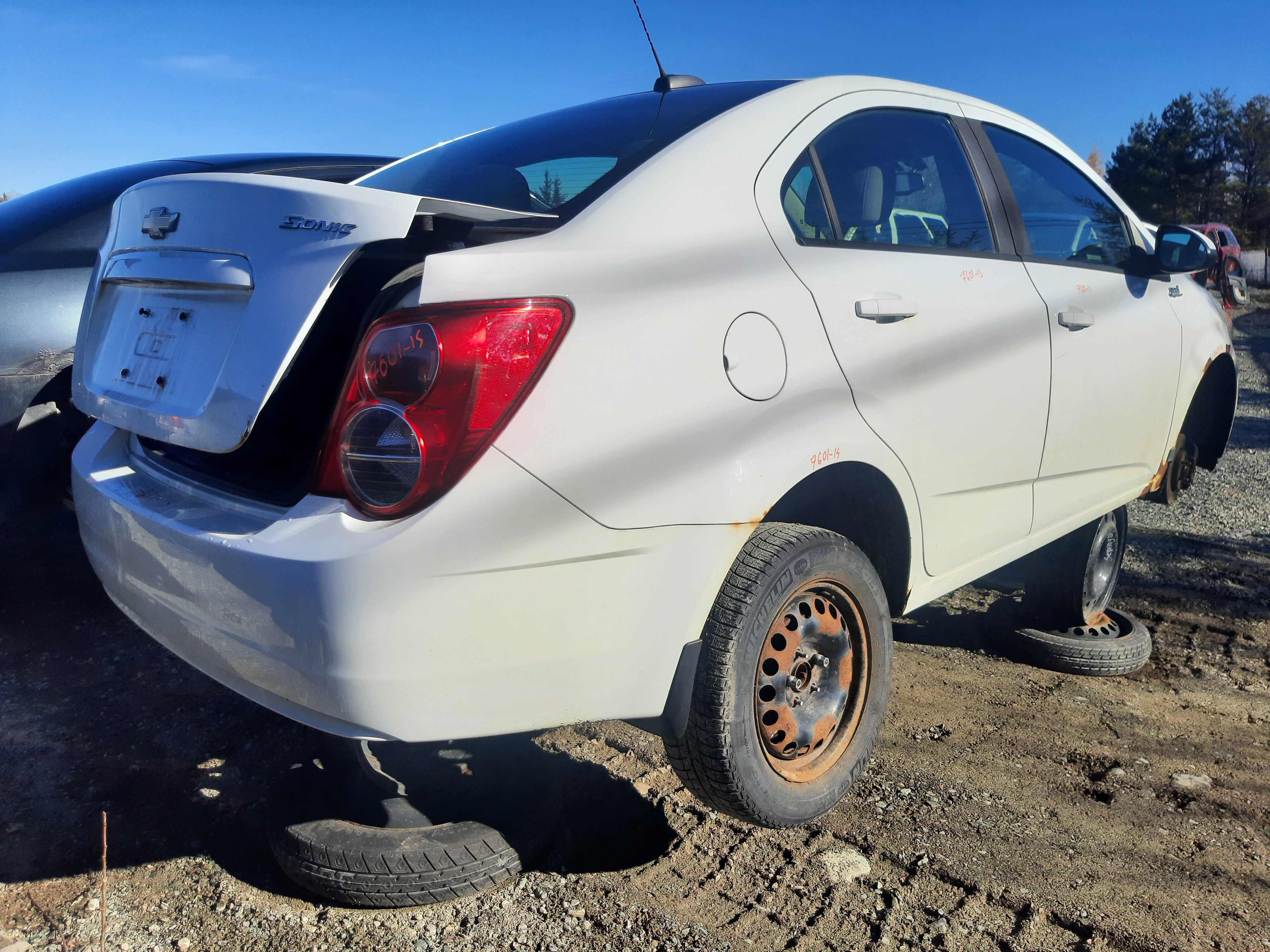 CHEVROLET SONIC 2015