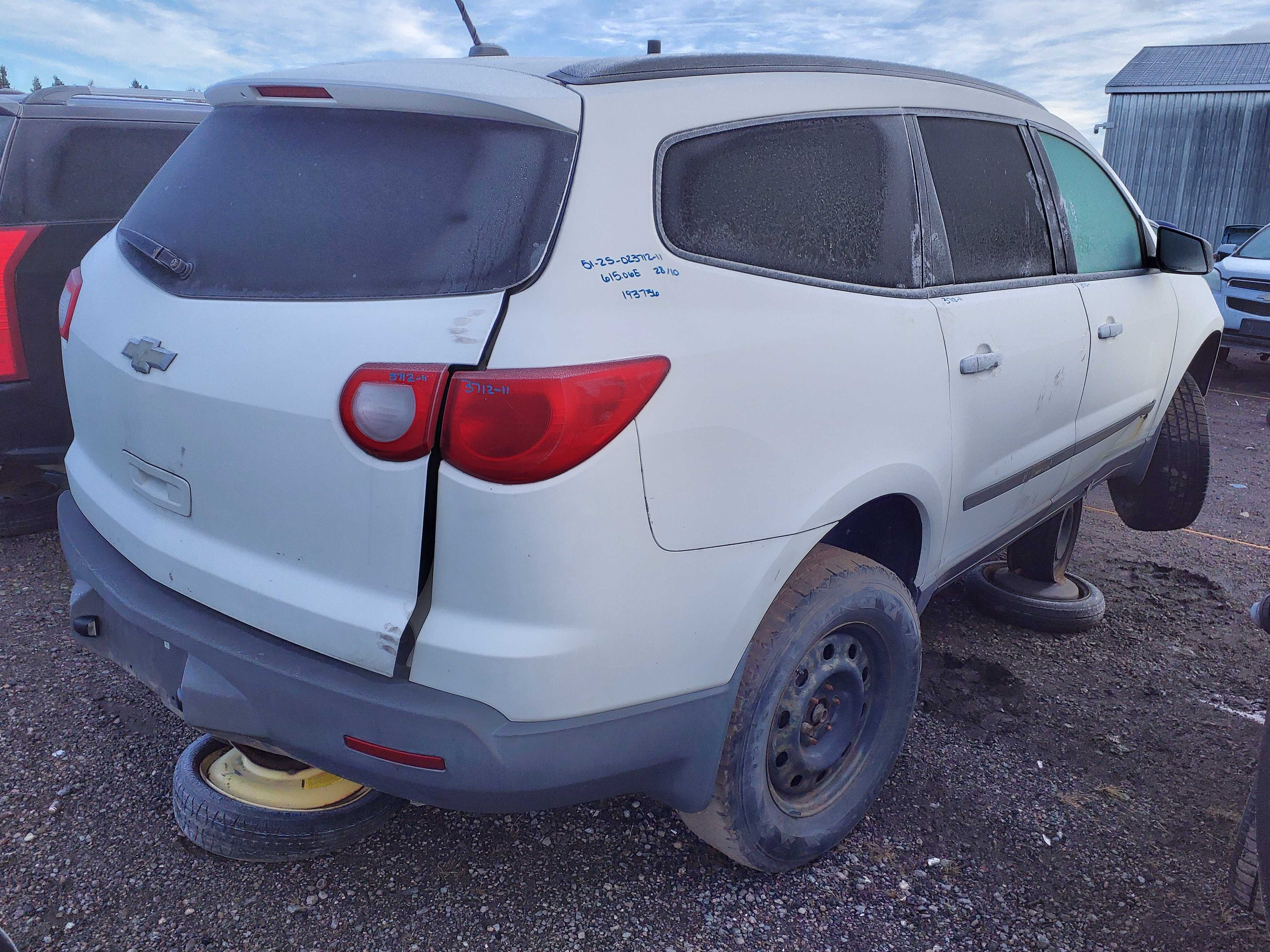 CHEVROLET TRAVERSE 2011